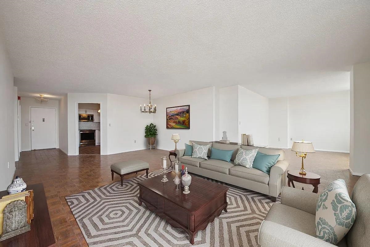 2138 HARMON COVE TOWER
