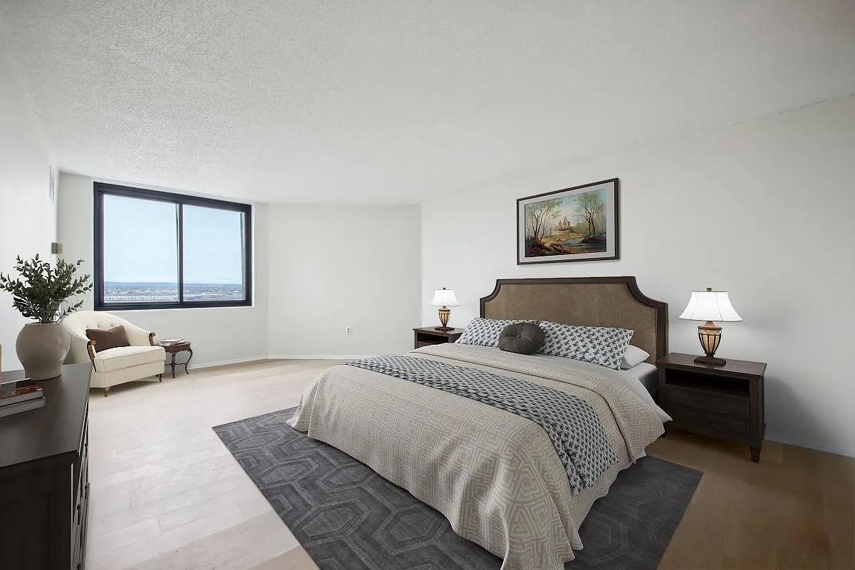 2138 HARMON COVE TOWER