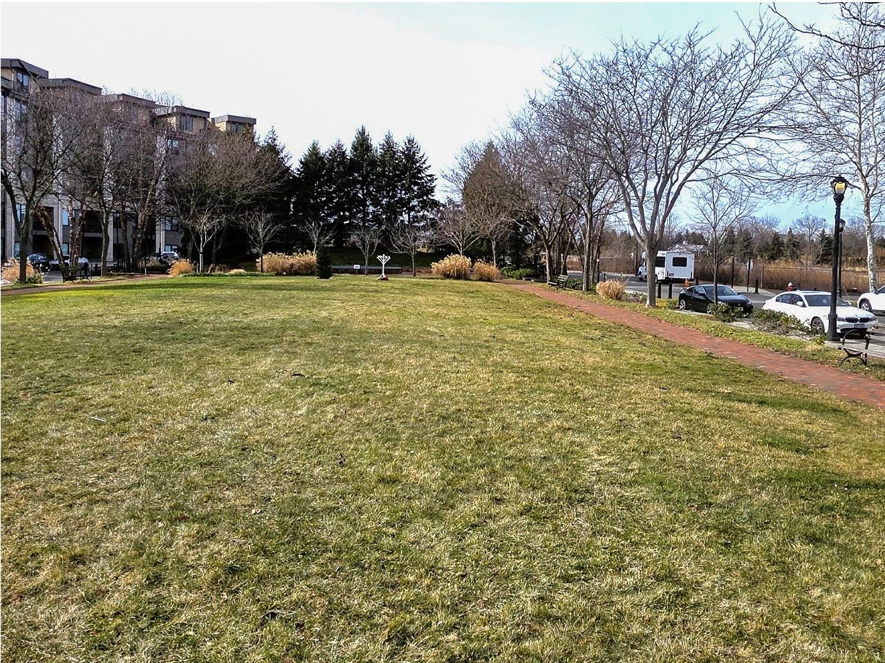 30 FREEDOM WAY - Photo 5