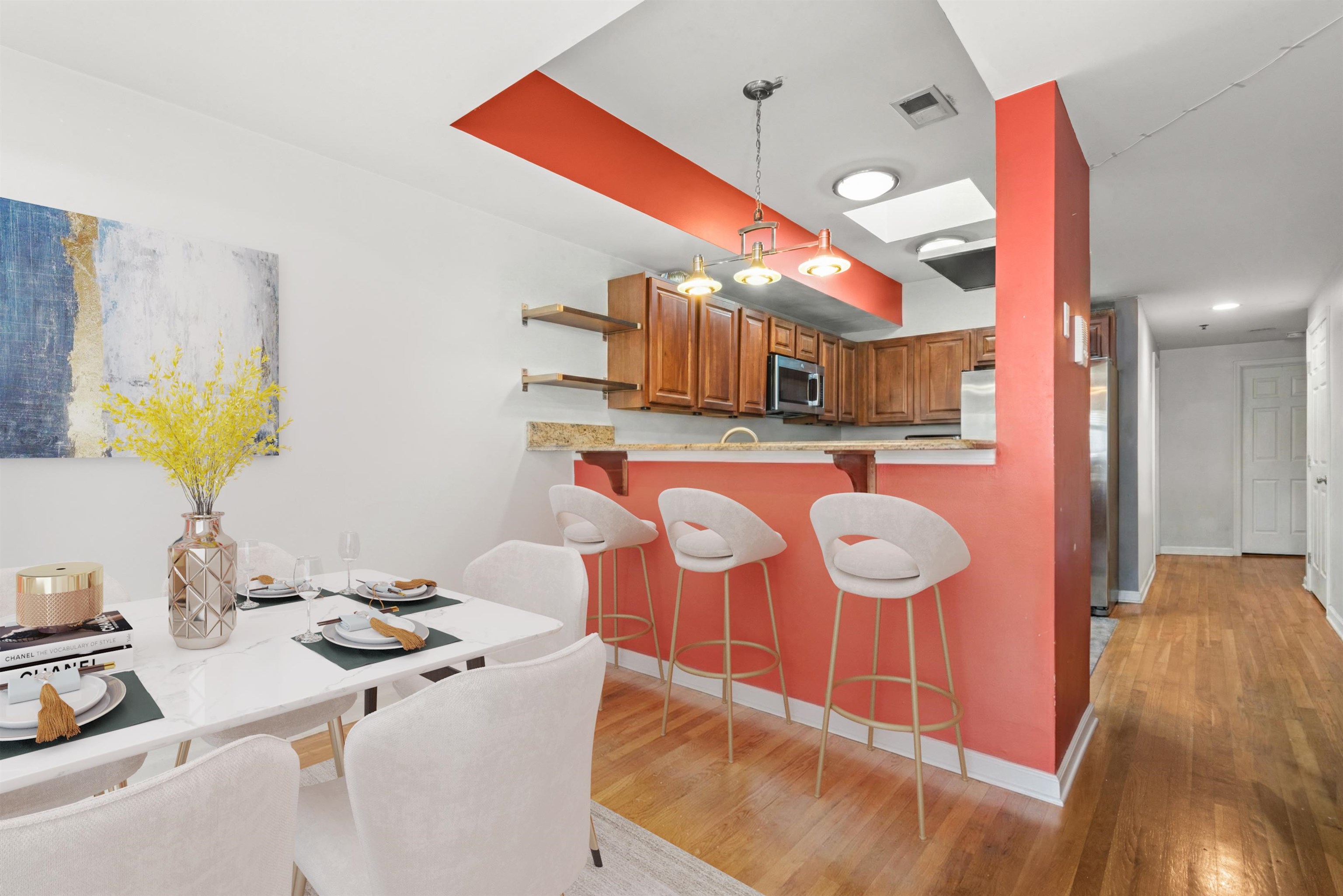 246 6TH ST - Photo 5