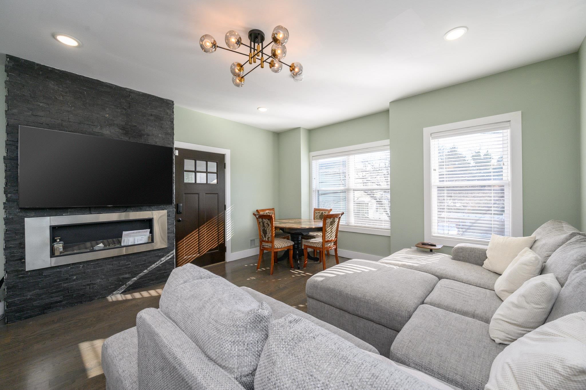 197 GARFIELD AVE - Photo 4