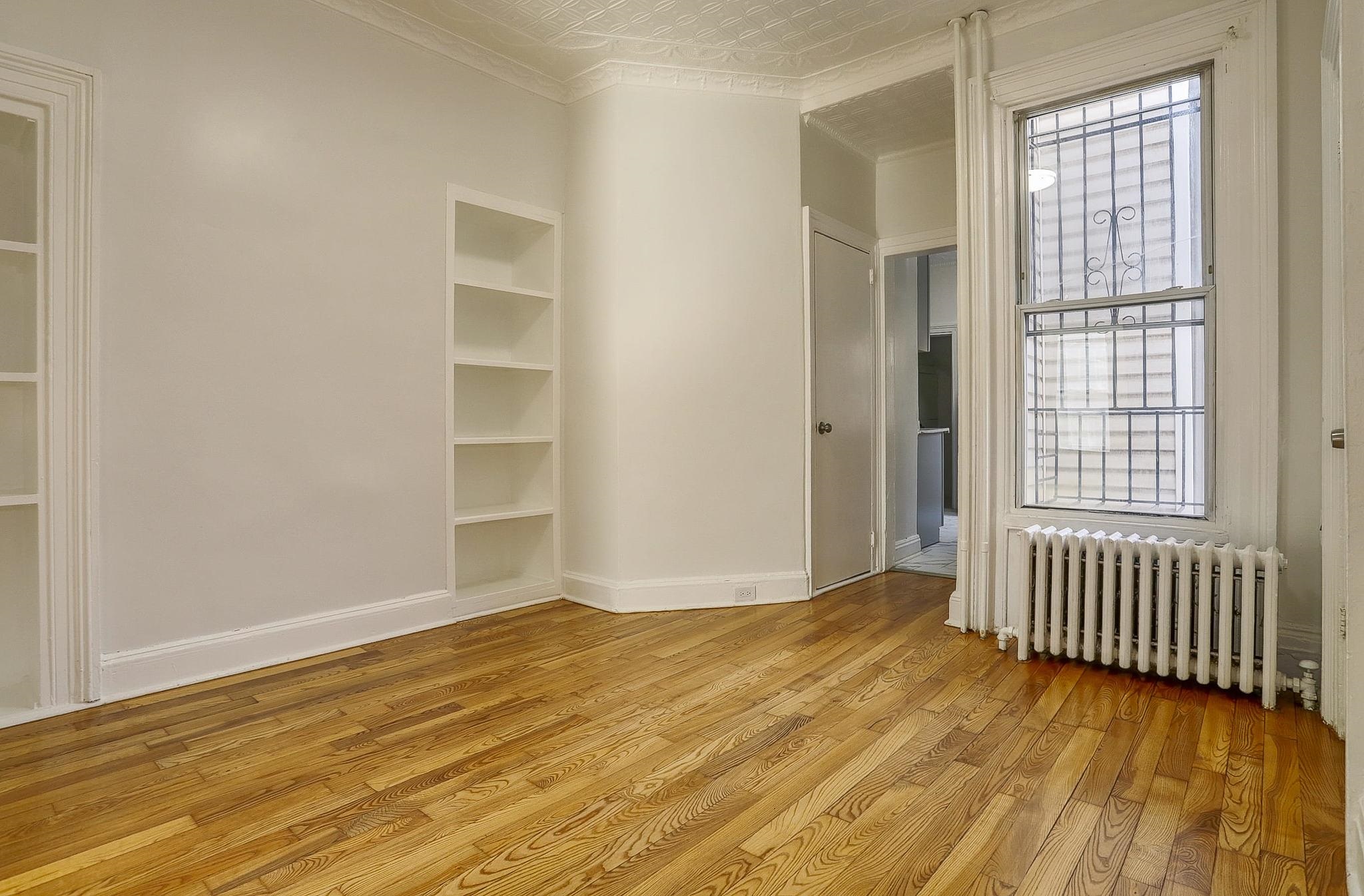 54 JEFFERSON AVE - Photo 5