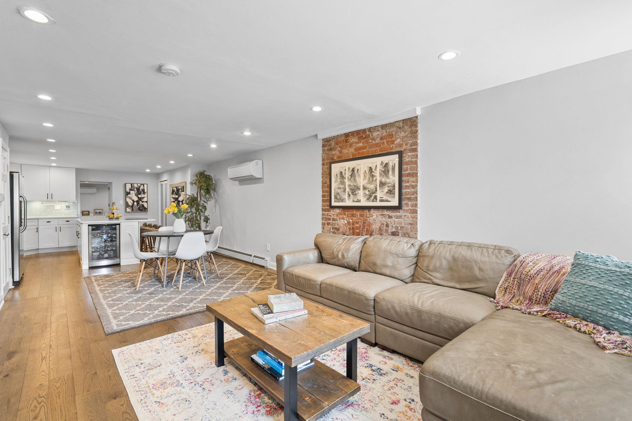 331 VARICK ST - Photo 2