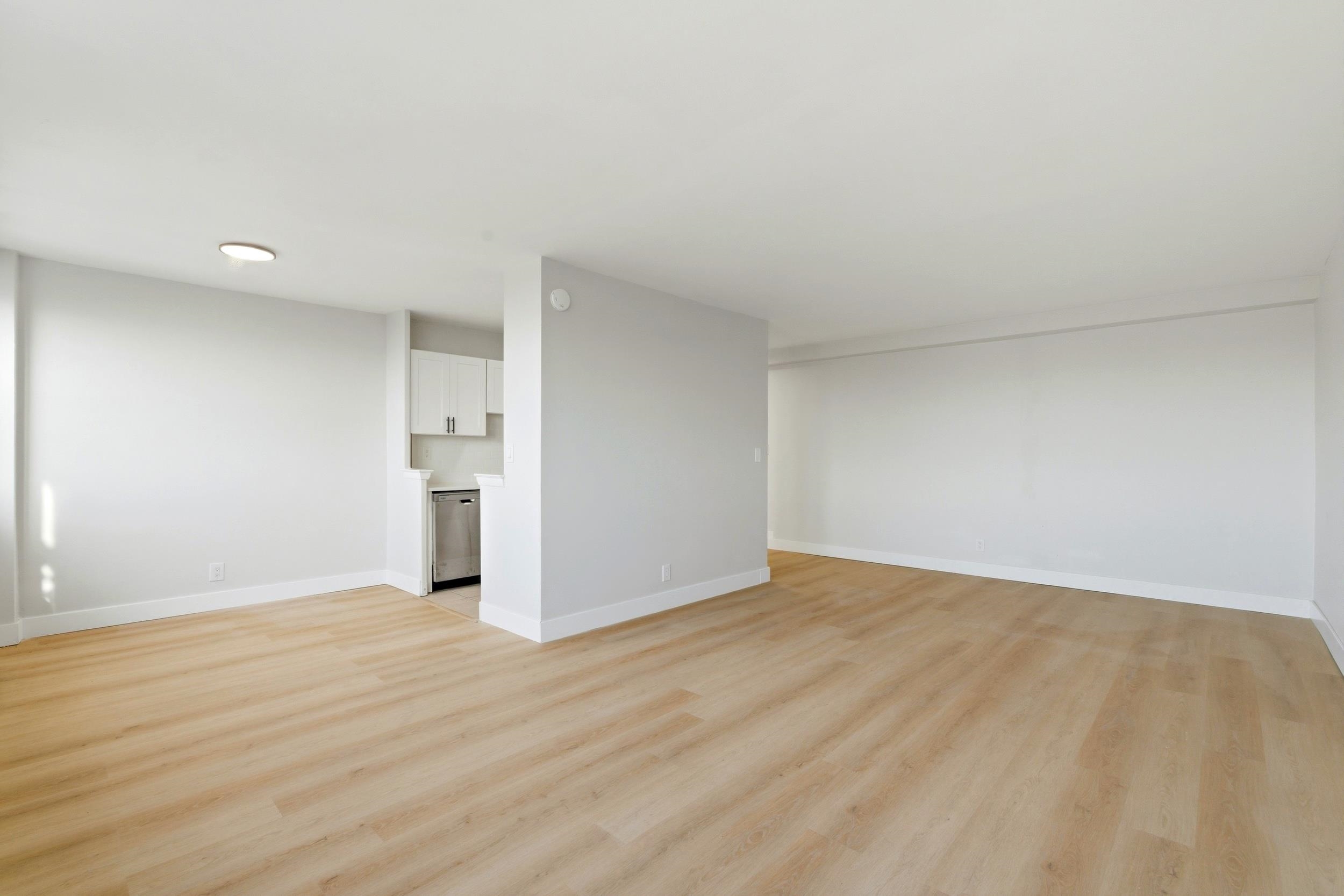 1225 KENNEDY BLVD - Photo 4