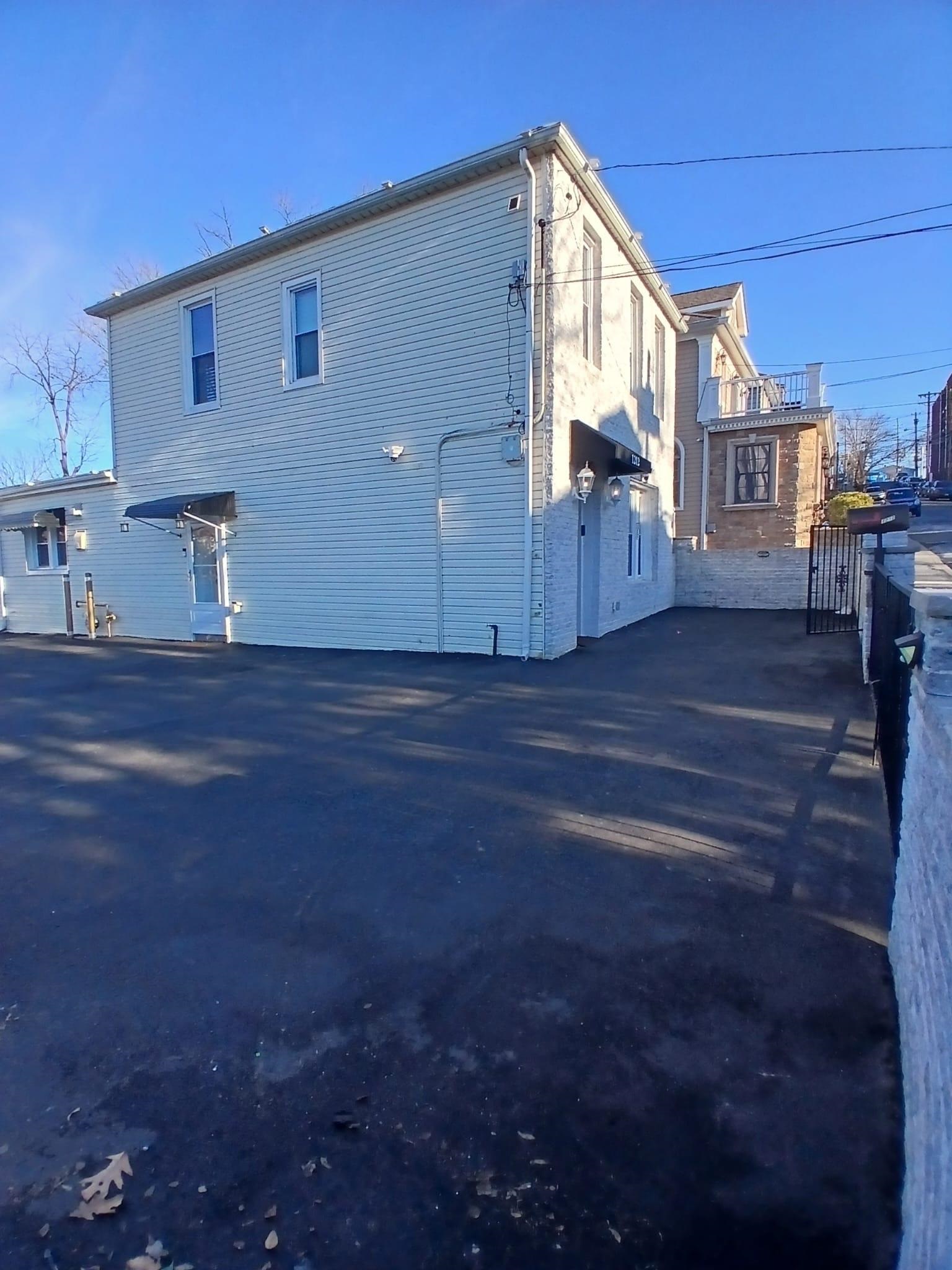 1212 89TH ST - Photo 4