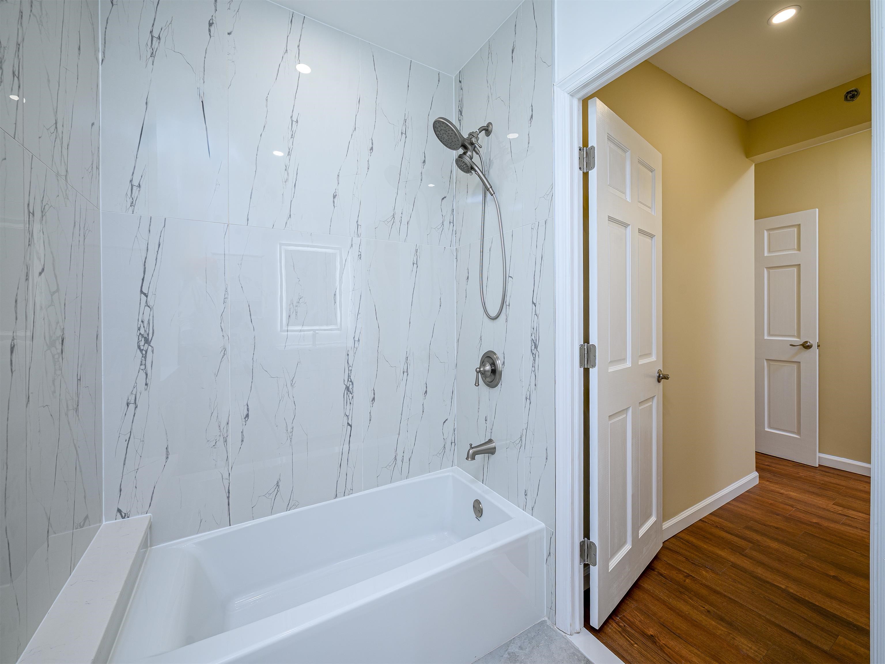 45 RIVER DR SOUTH - Photo 5