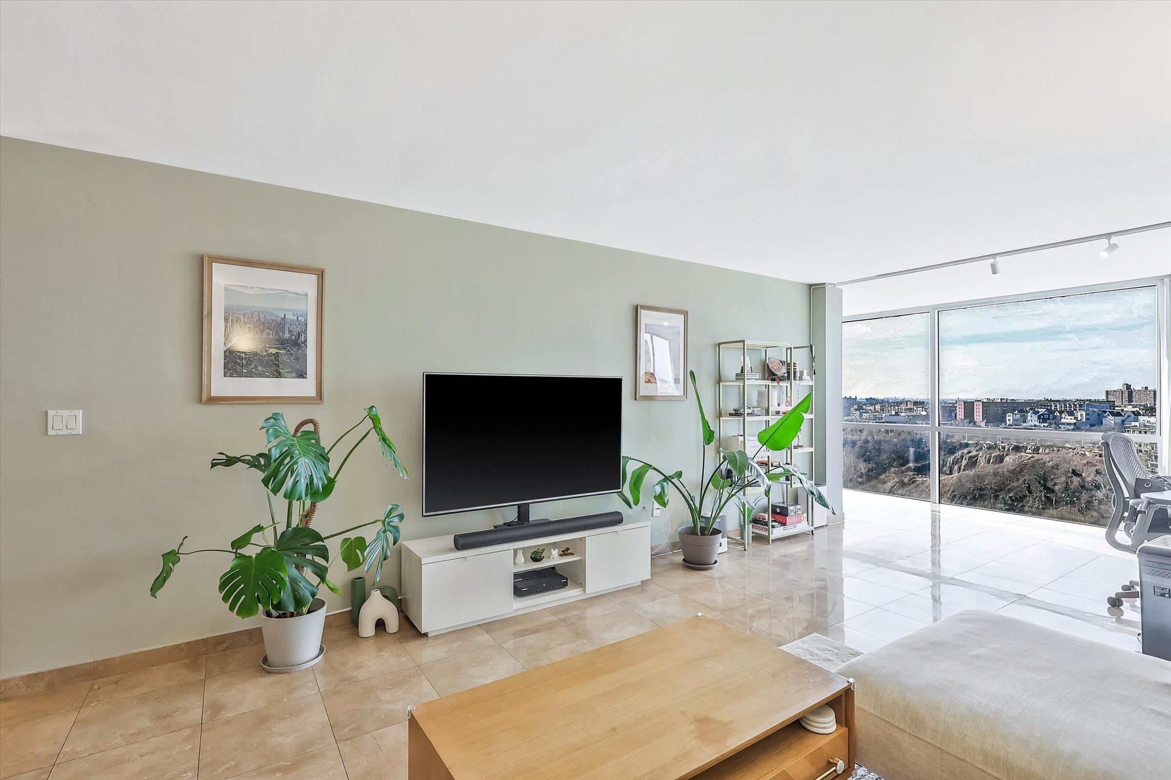 380 MOUNTAIN RD - Photo 4