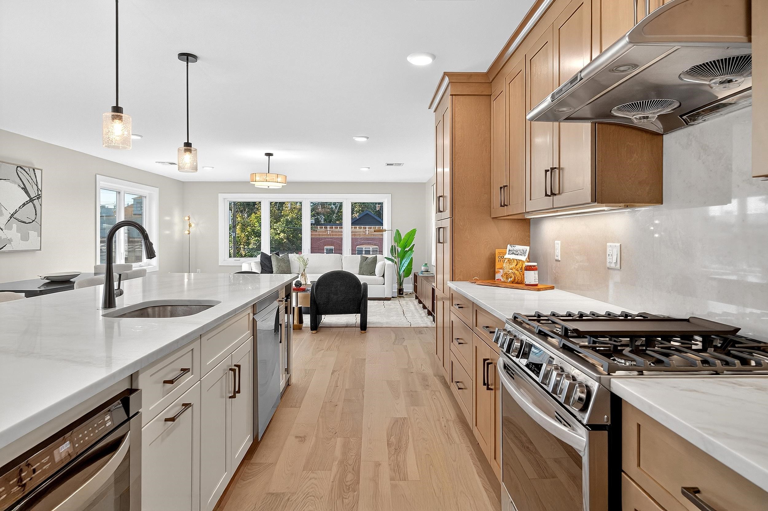 29 WEST 9TH ST - Photo 2