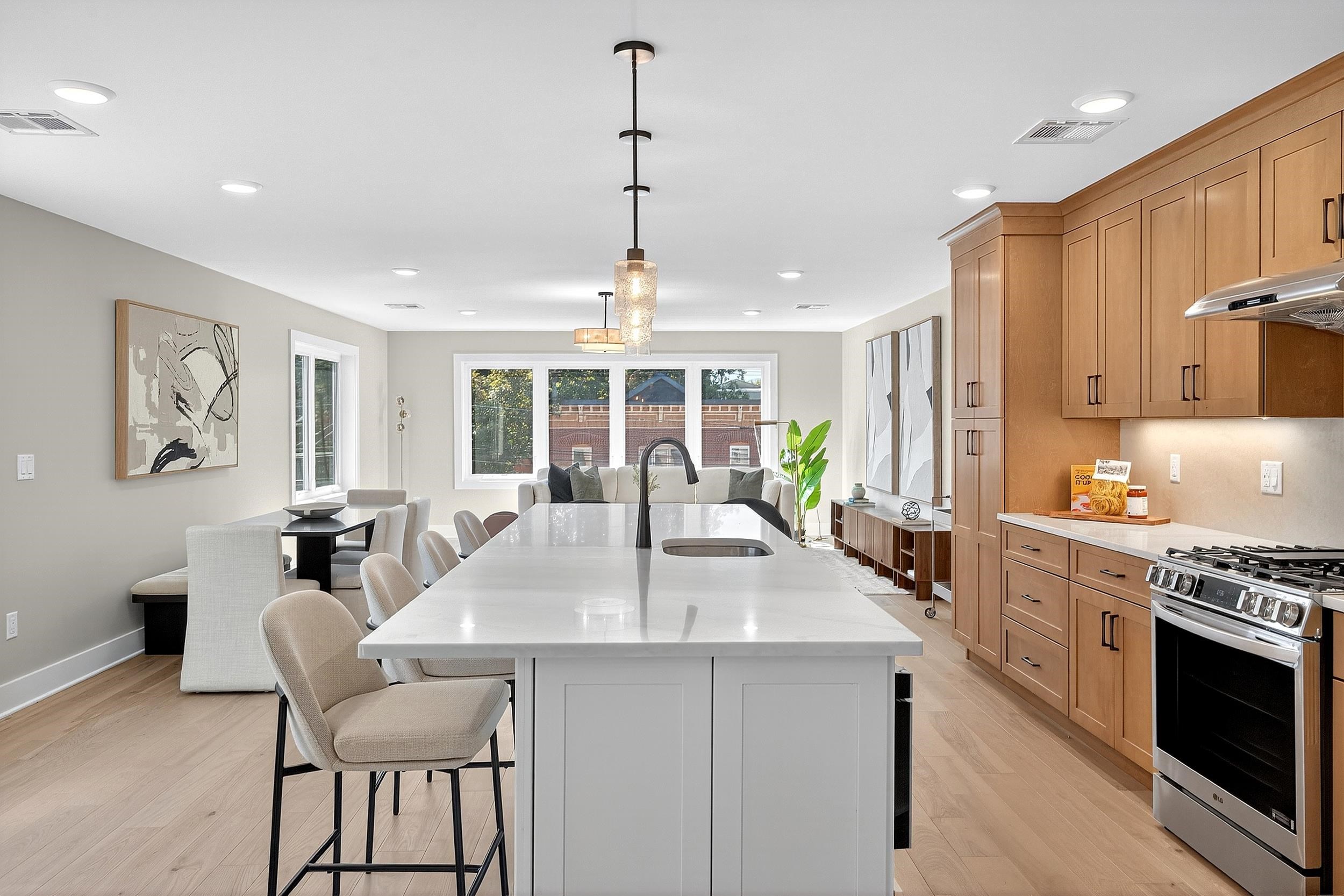 29 WEST 9TH ST - Photo 3