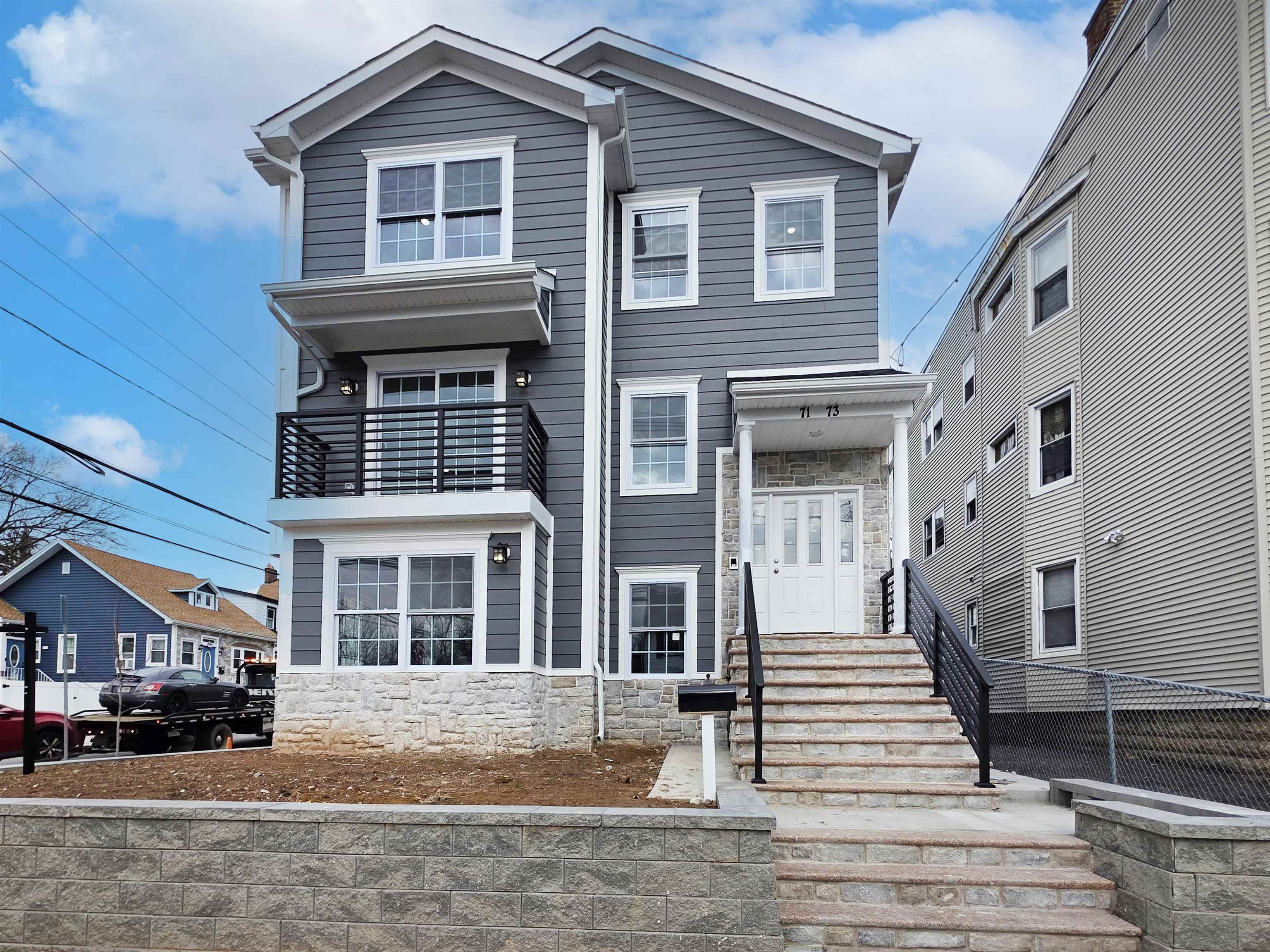 71 LINDSLEY AVE - Photo 4