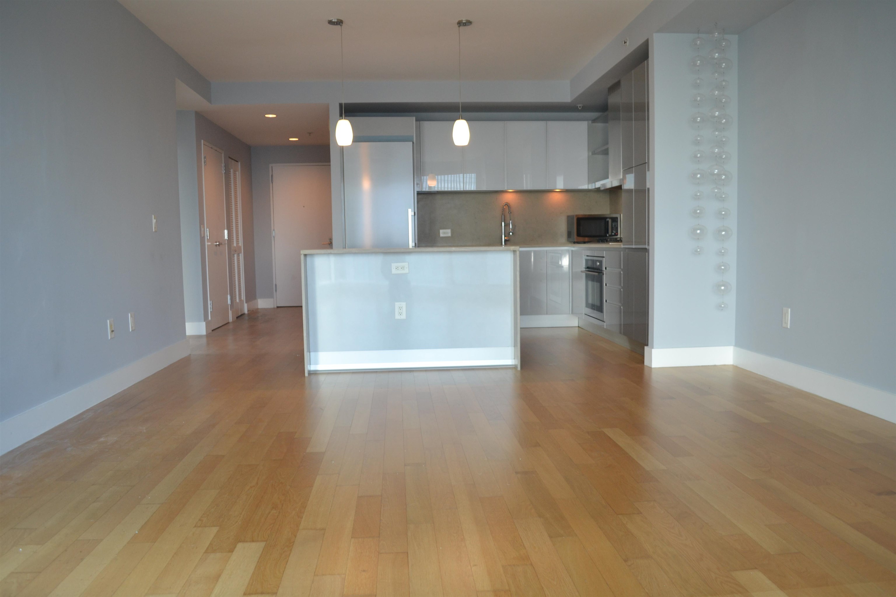 77 HUDSON ST - Photo 2