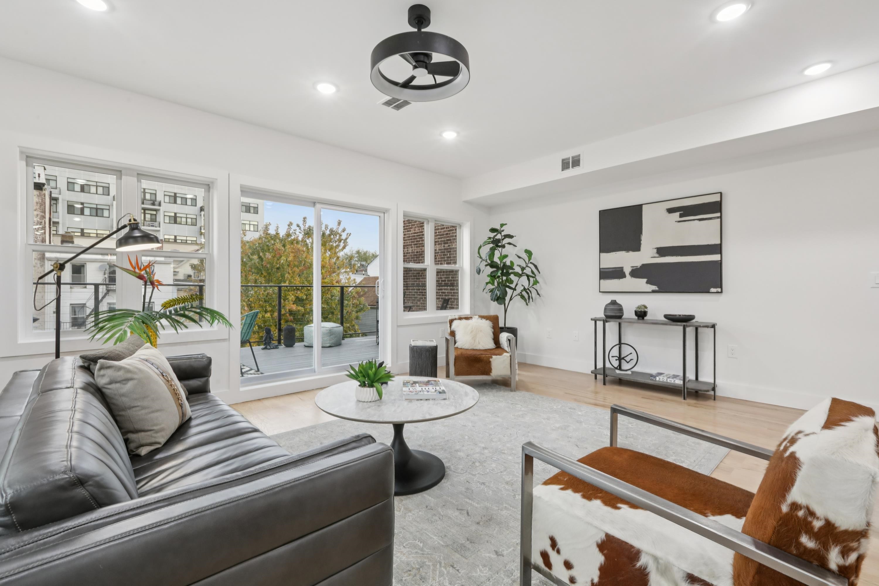 78 BEACON AVE - Photo 4