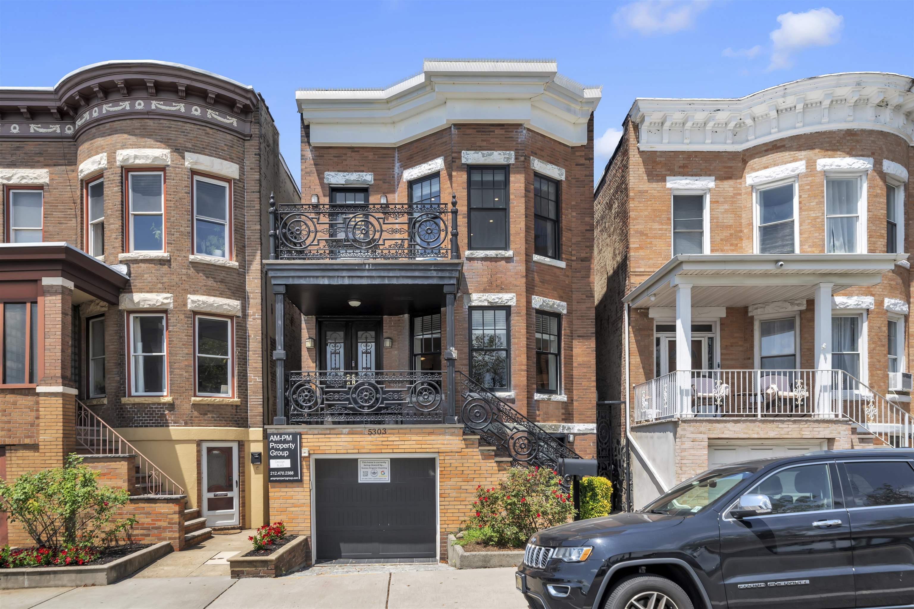 5303 BLVD EAST - Photo 2