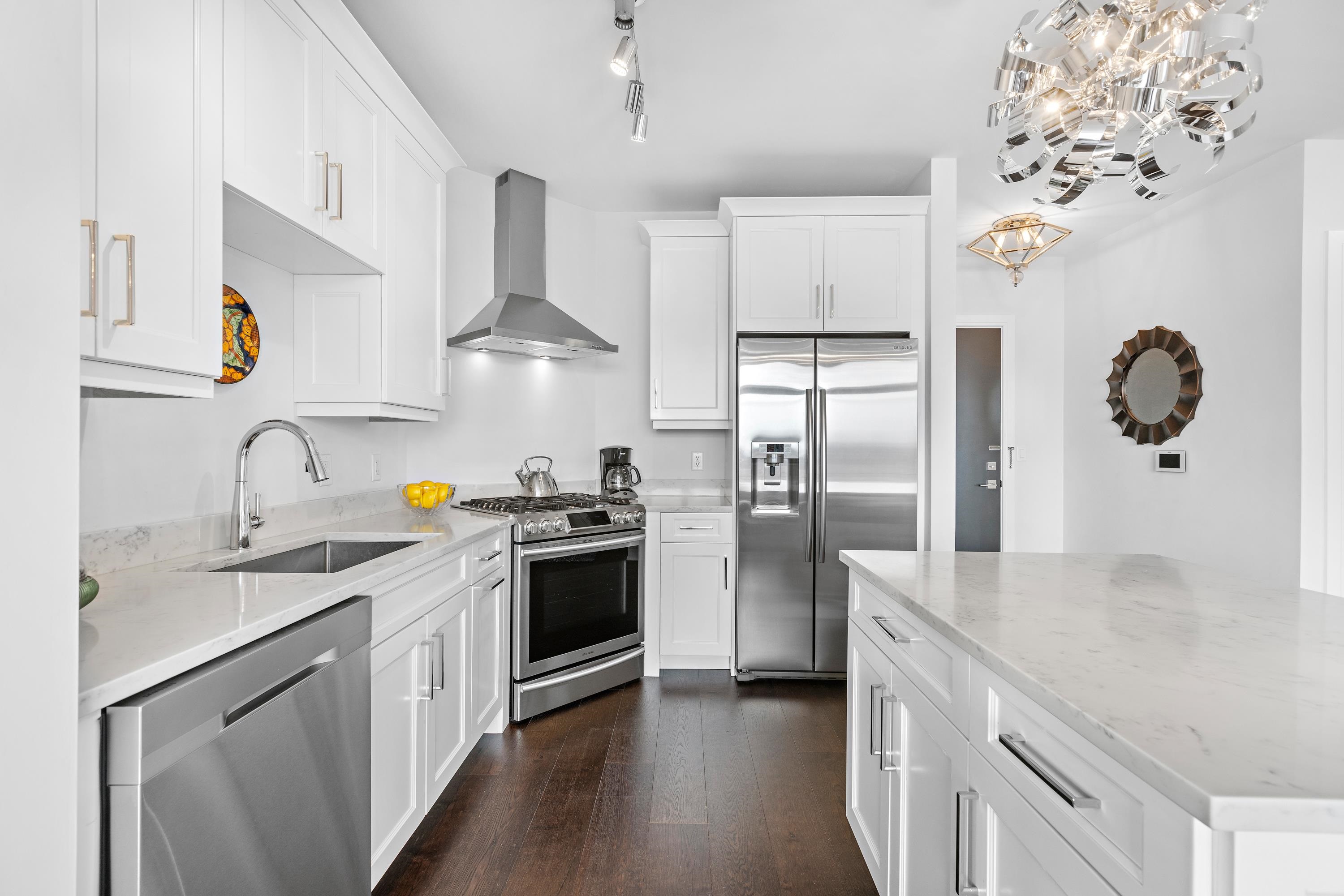 801 PALISADE AVE - Photo 3