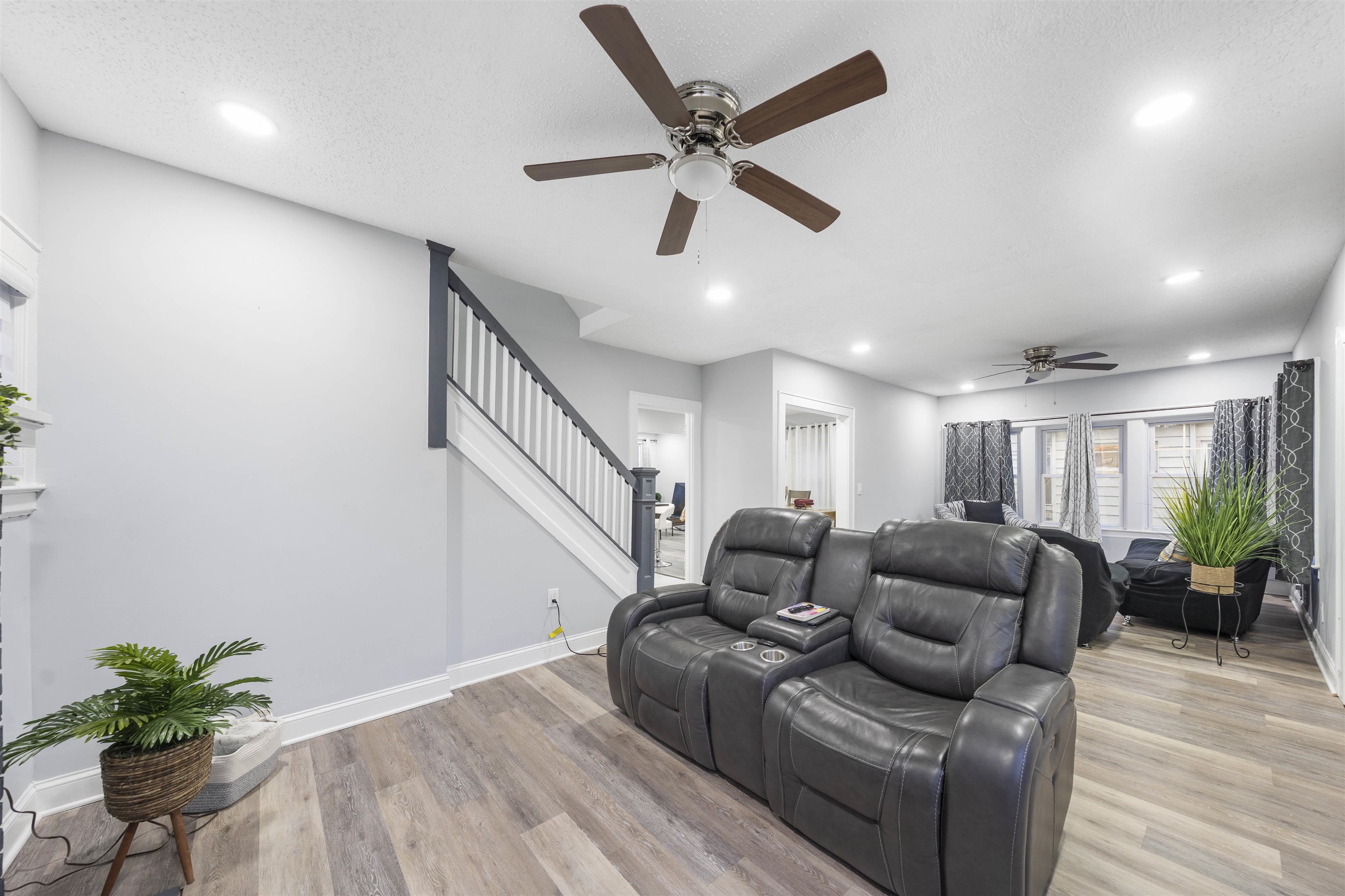 61-63 KEER AVE - Photo 3