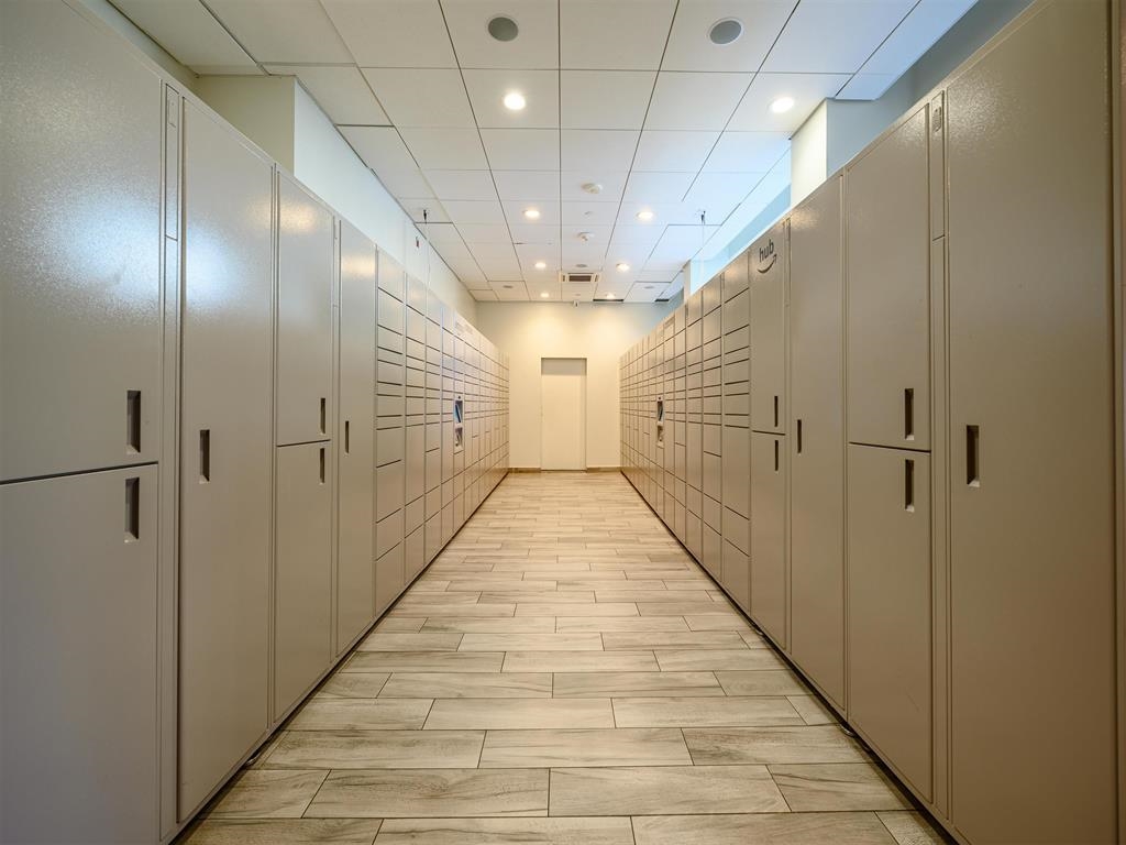 45 RIVER DR SOUTH - Photo 4