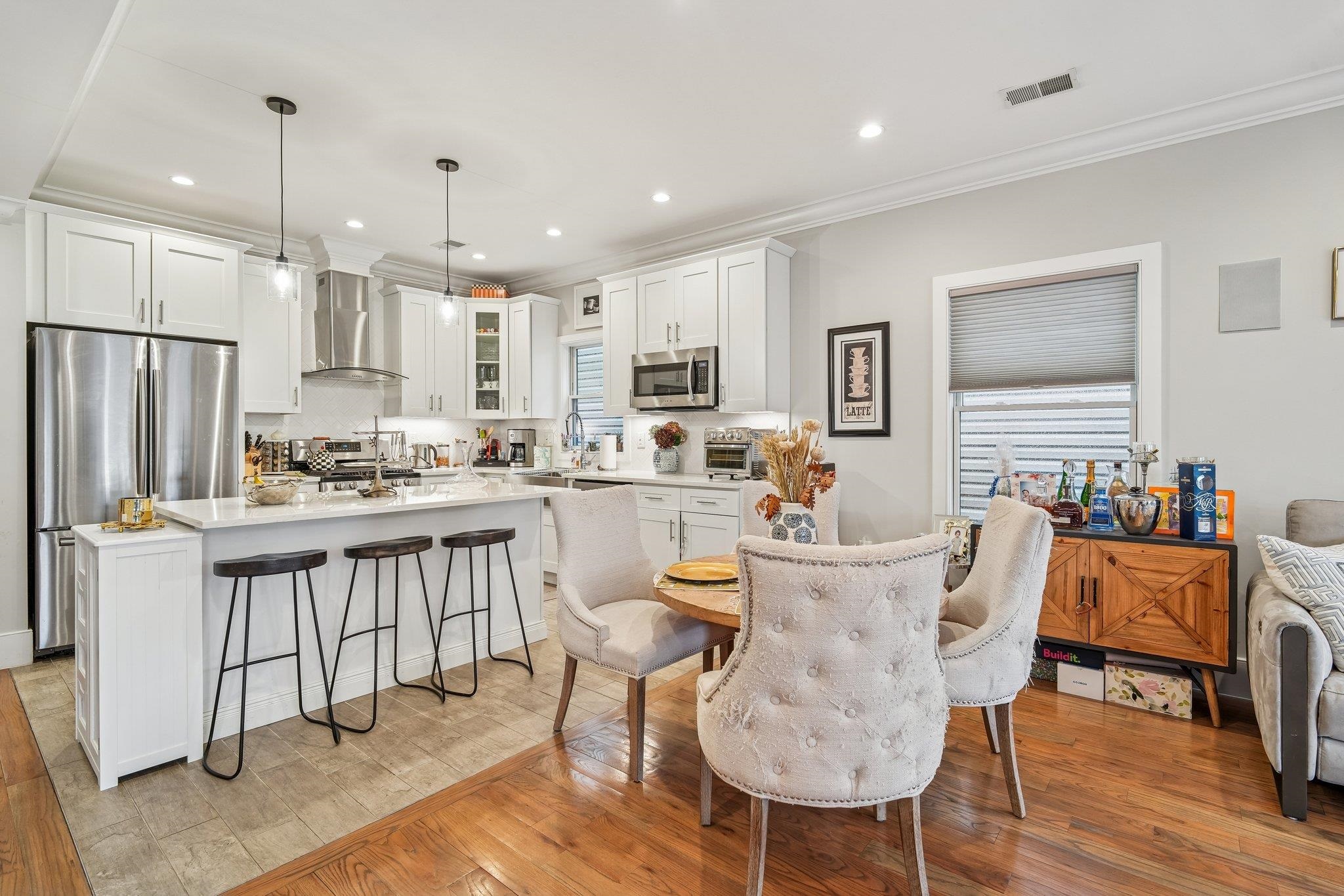 104 POPLAR ST - Photo 5