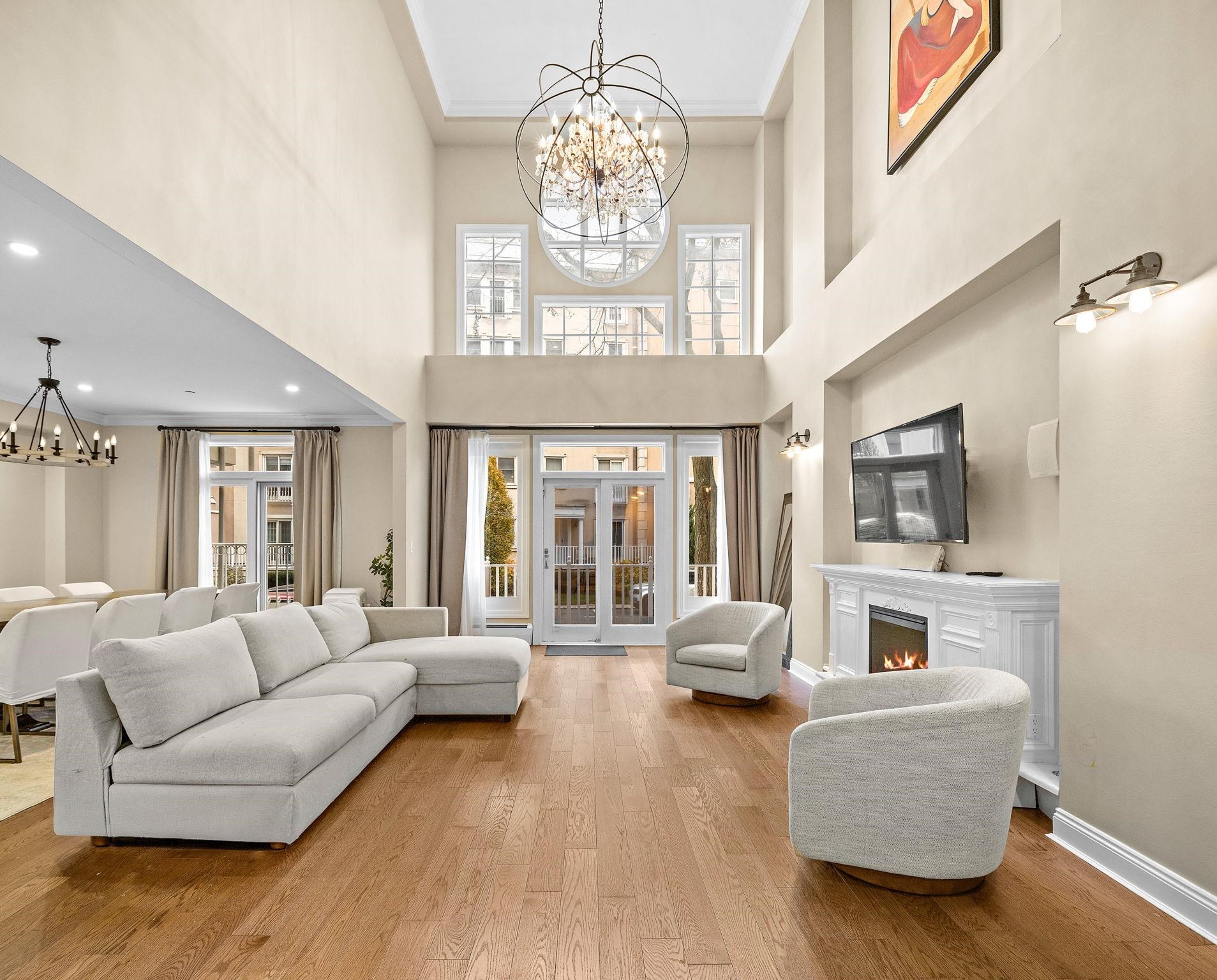 208 SHEARWATER CT WEST - Photo 1