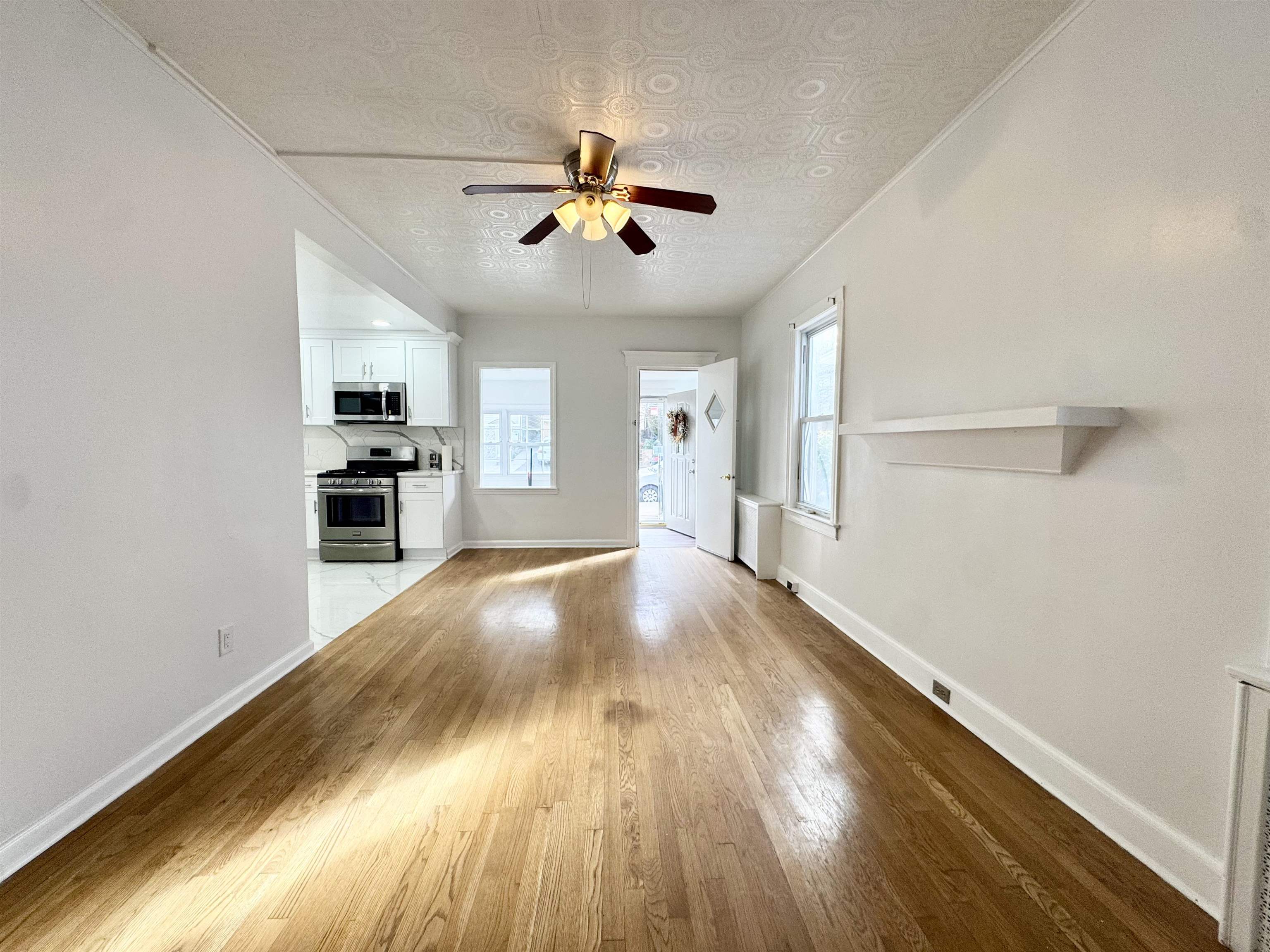 9005 DURHAM AVE - Photo 5