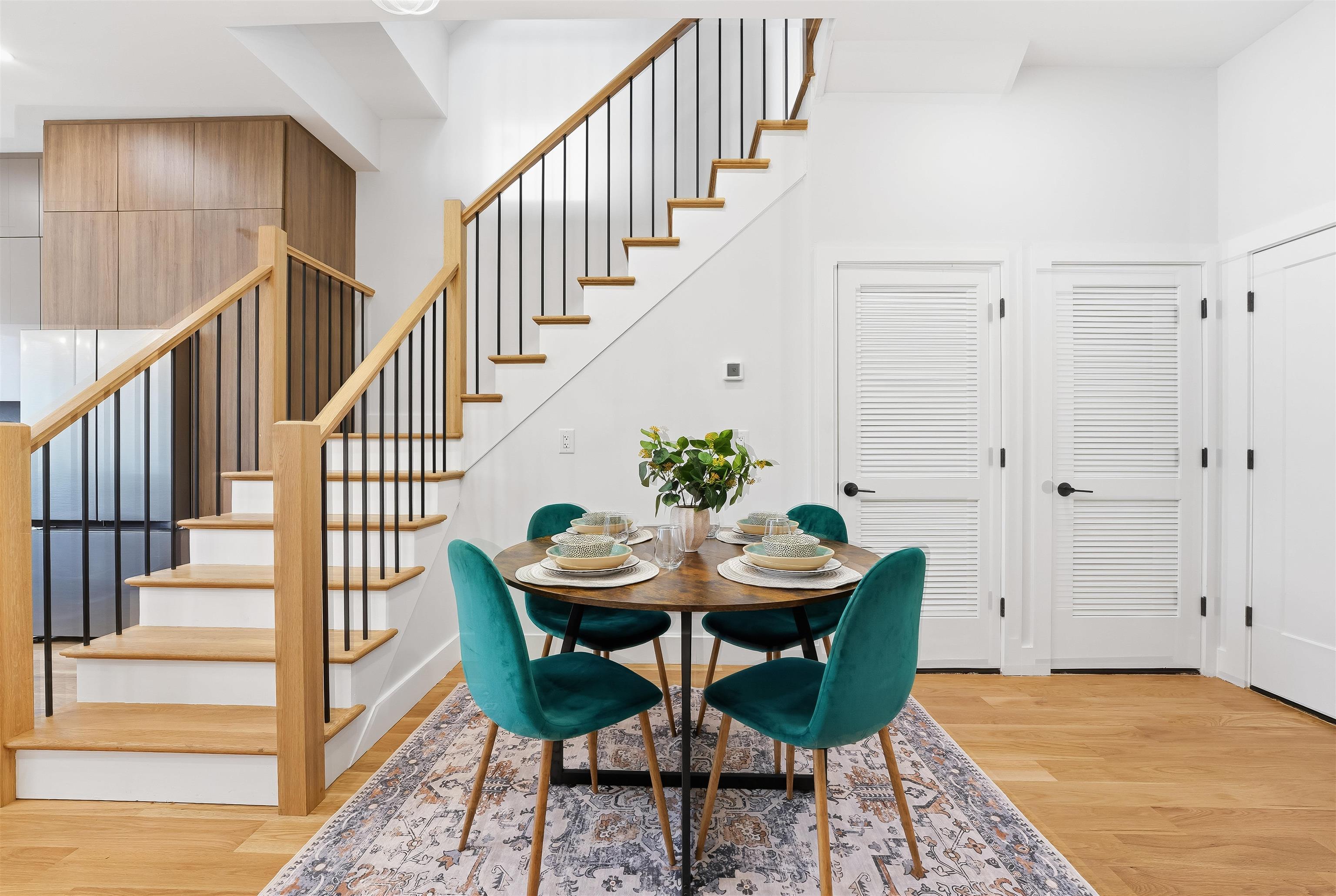 32 HANCOCK AVE - Photo 5