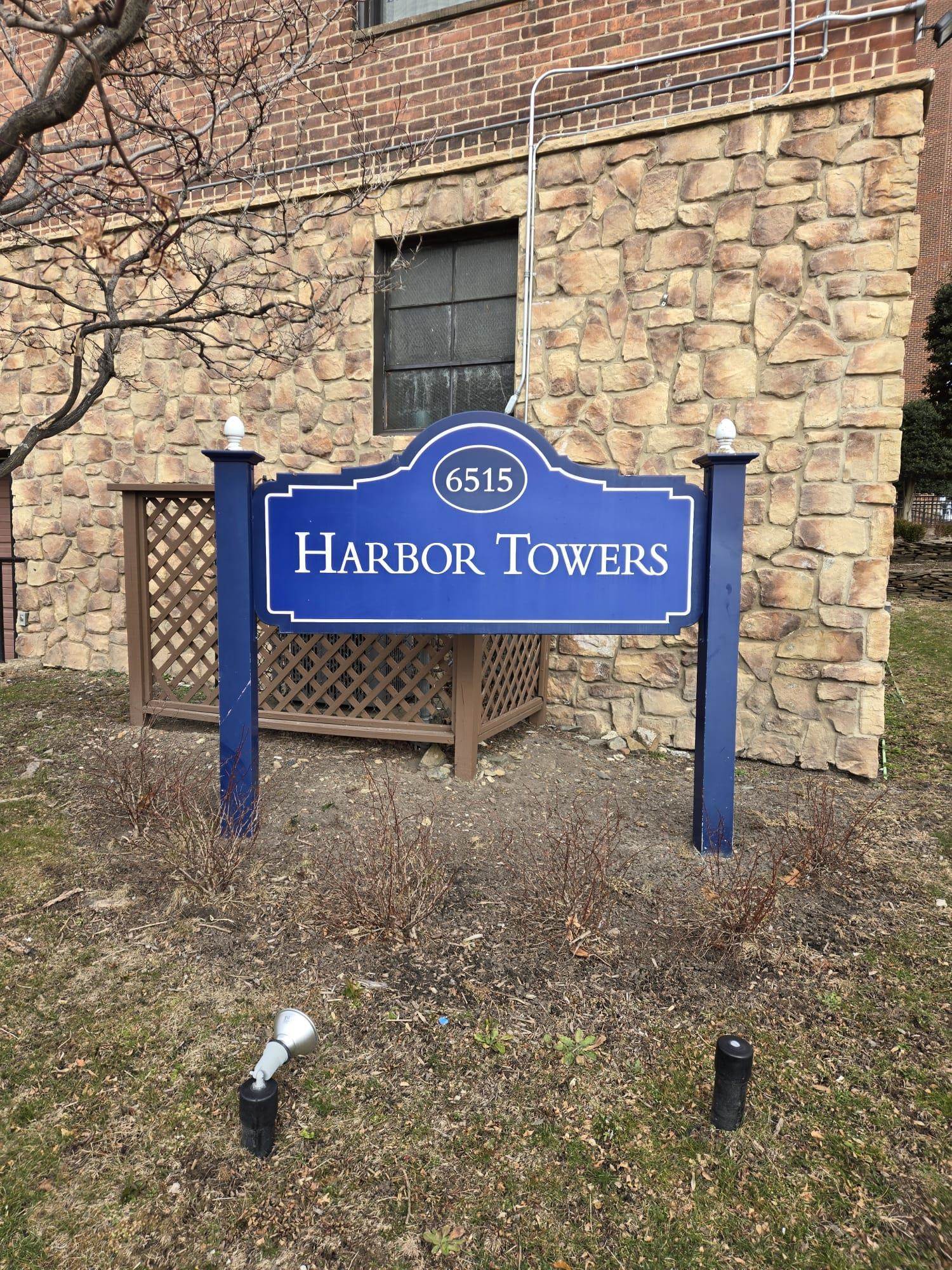 6515 BLVD EAST - Photo 1