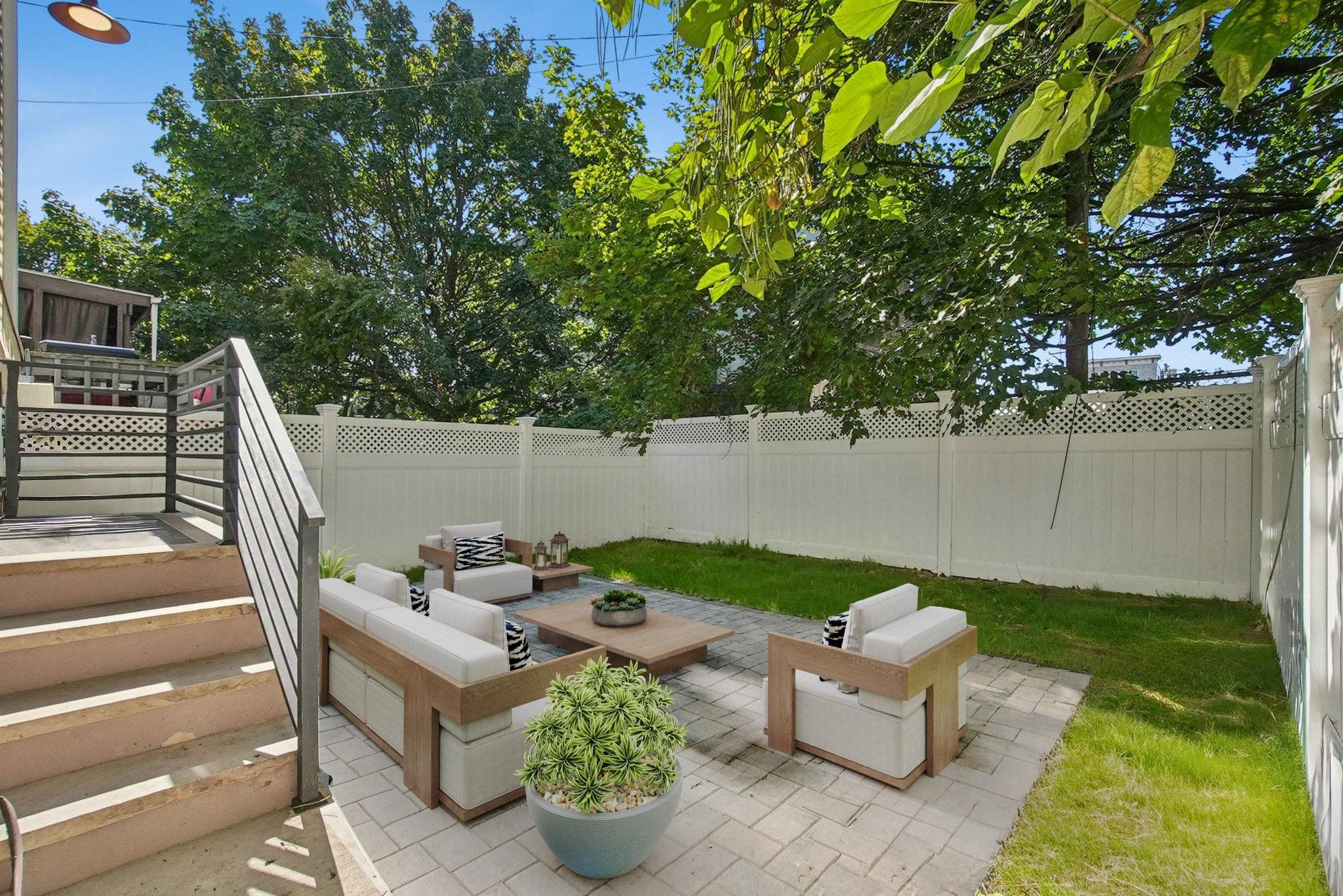 121 CLINTON AVE - Photo 2