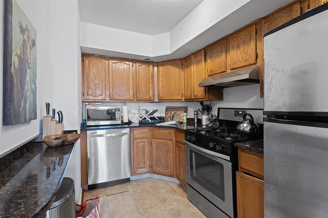 6405 BLVD EAST - Photo 4