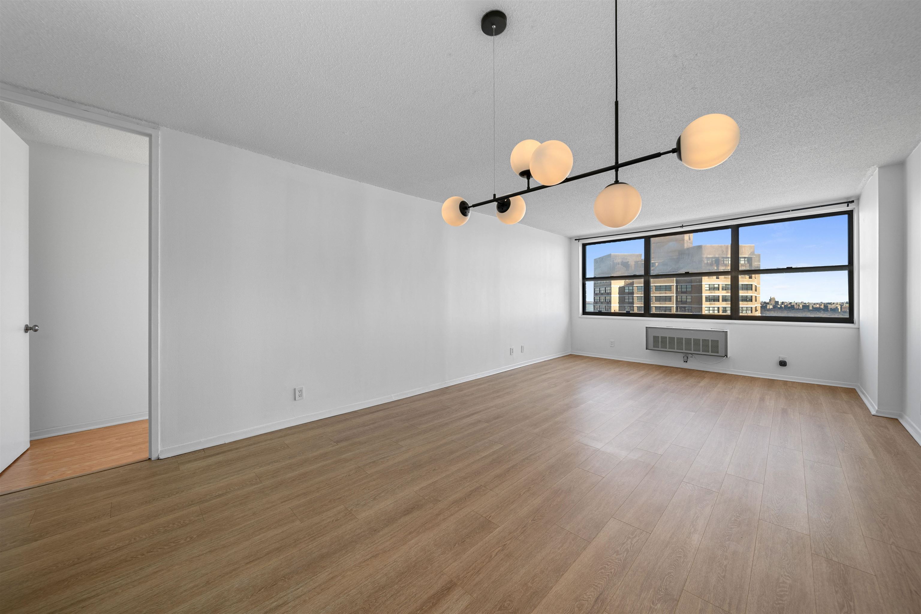 7000 BLVD EAST - Photo 3