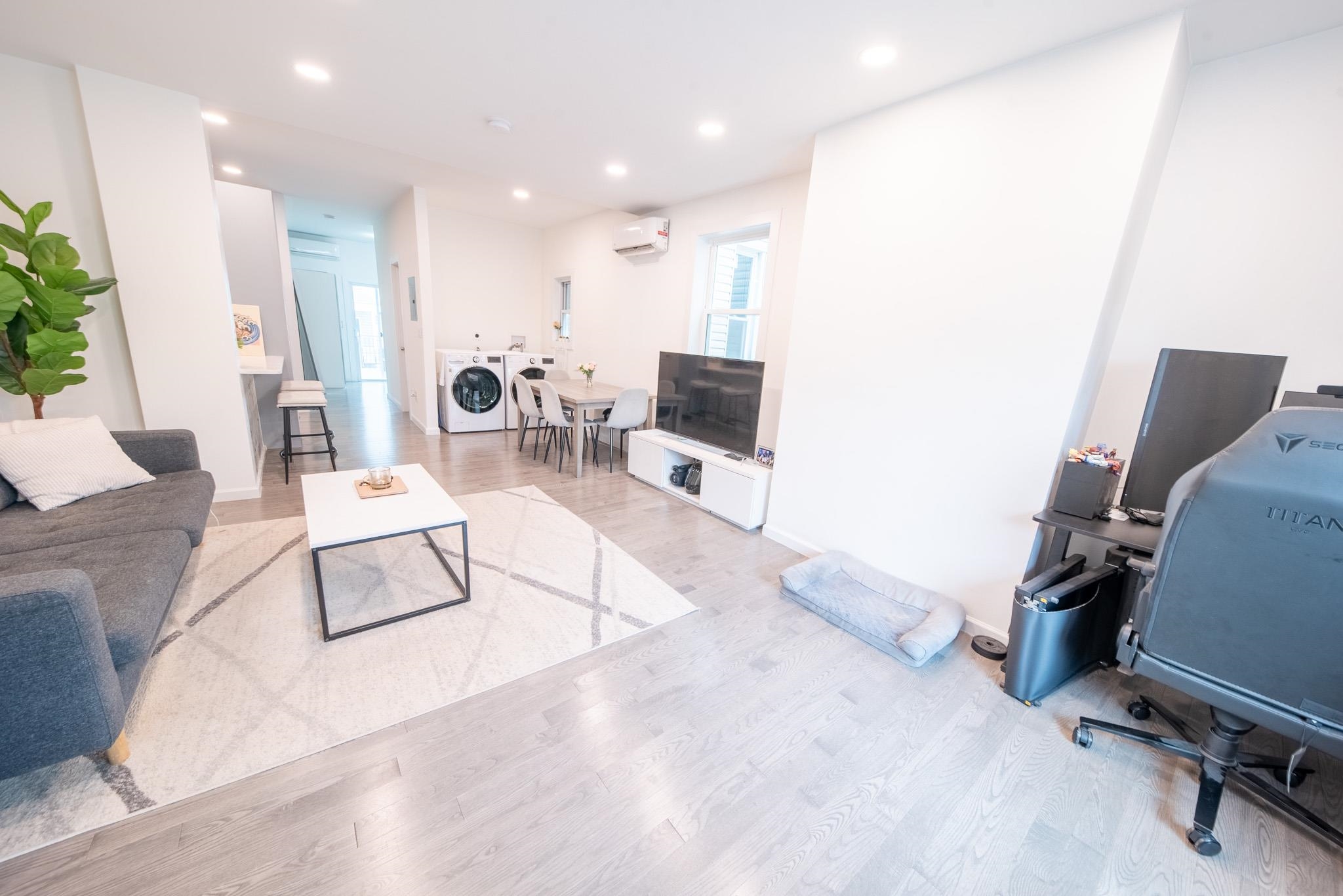 136 NORTH ST - Photo 3