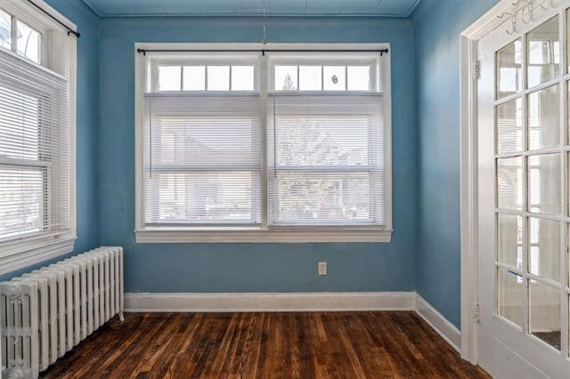 68 LINDEN AVE - Photo 3