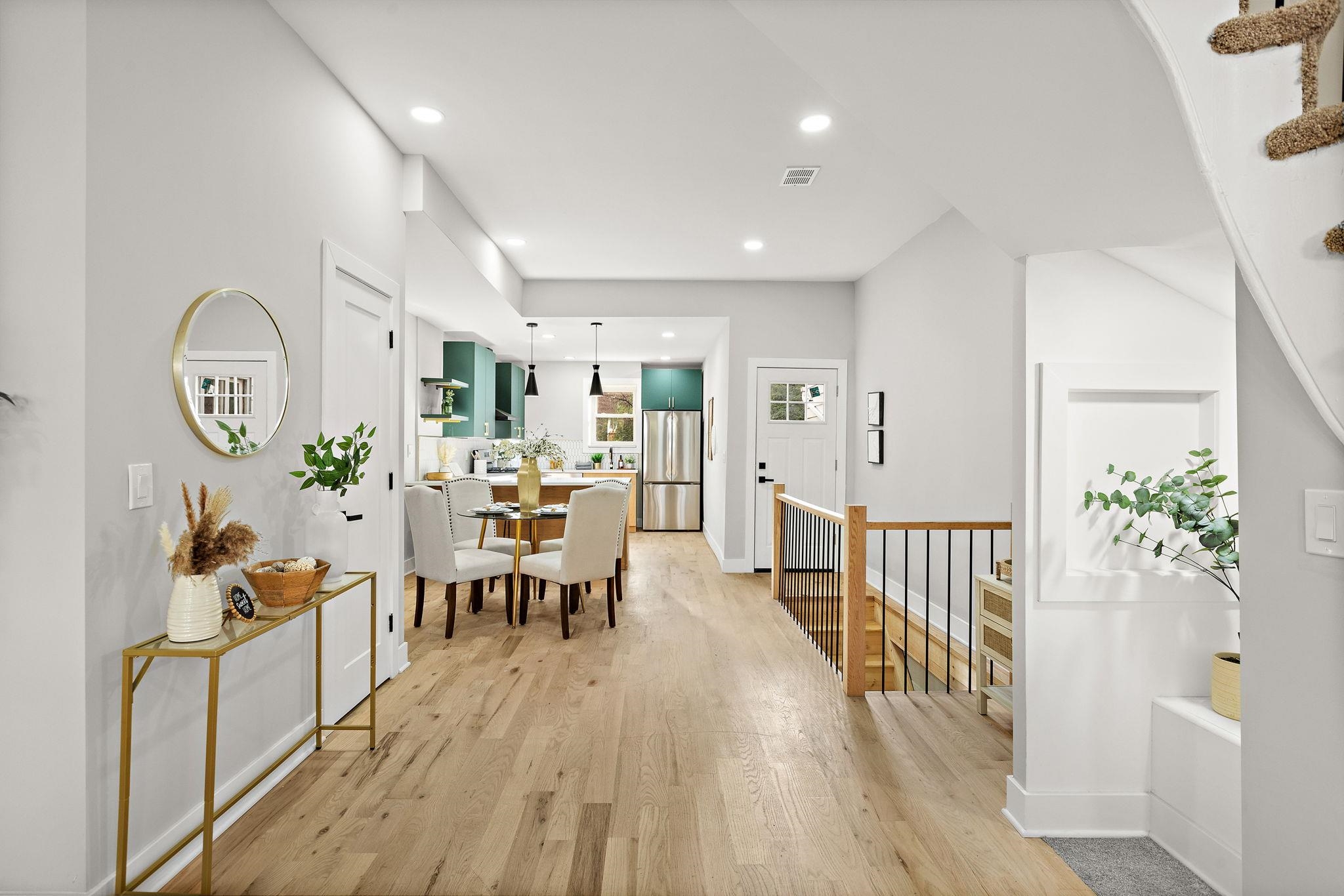 77 BOYD AVE - Photo 5