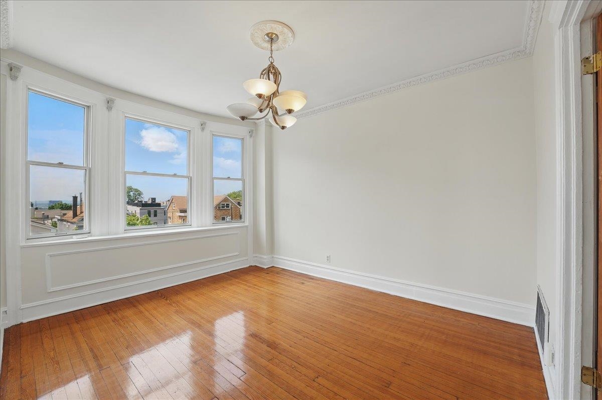 3444 JOHN F KENNEDY BLVD #4F