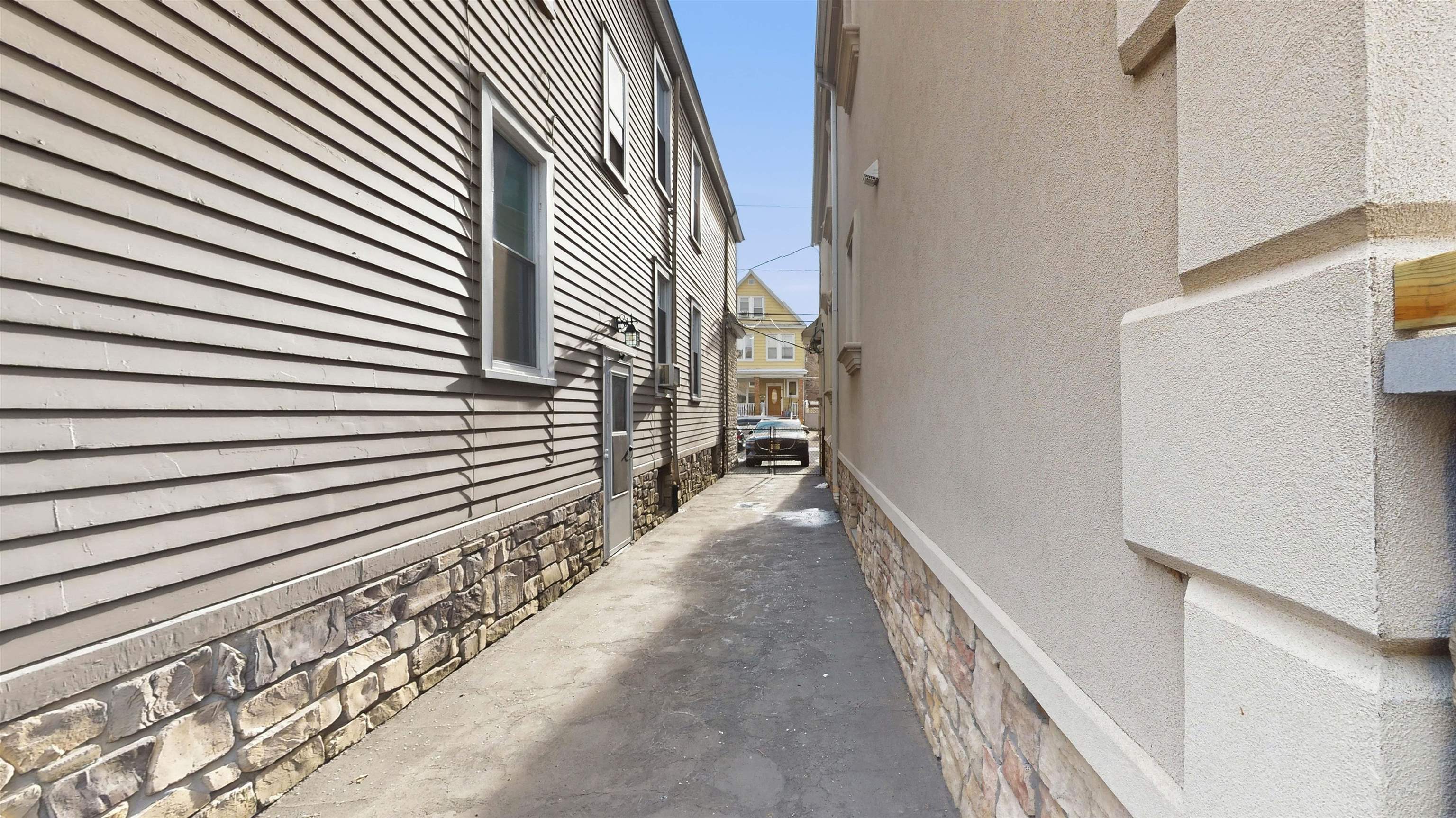 159 WEST 32ND ST - Photo 2