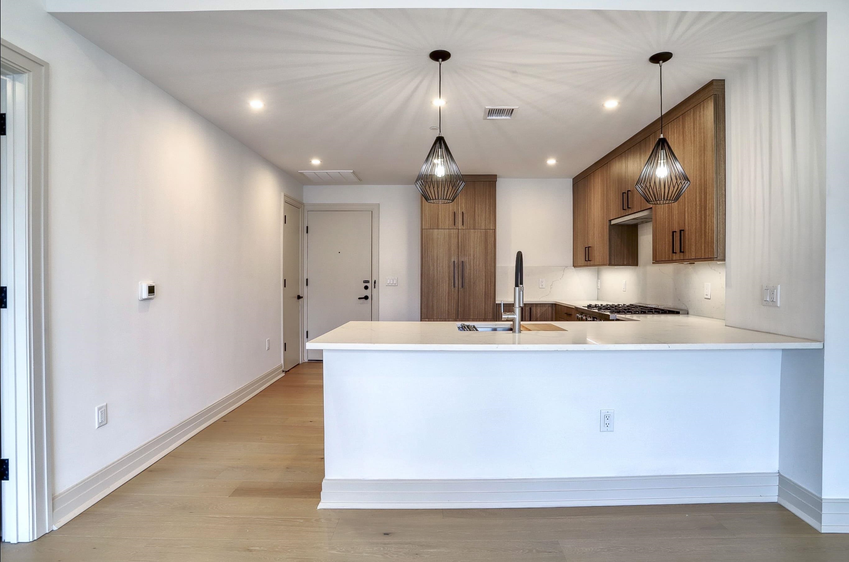 921 MADISON ST - Photo 5