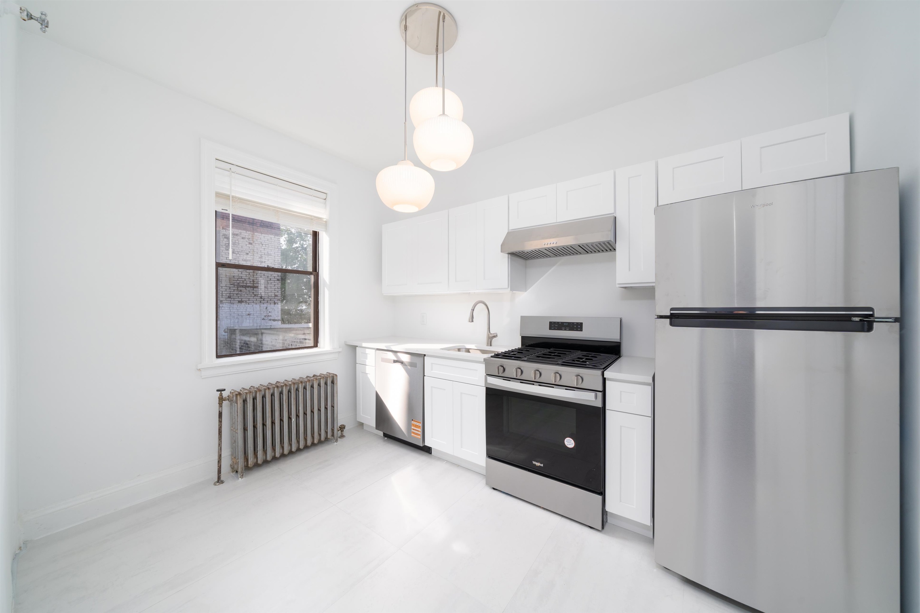 1100 83RD ST - Photo 3