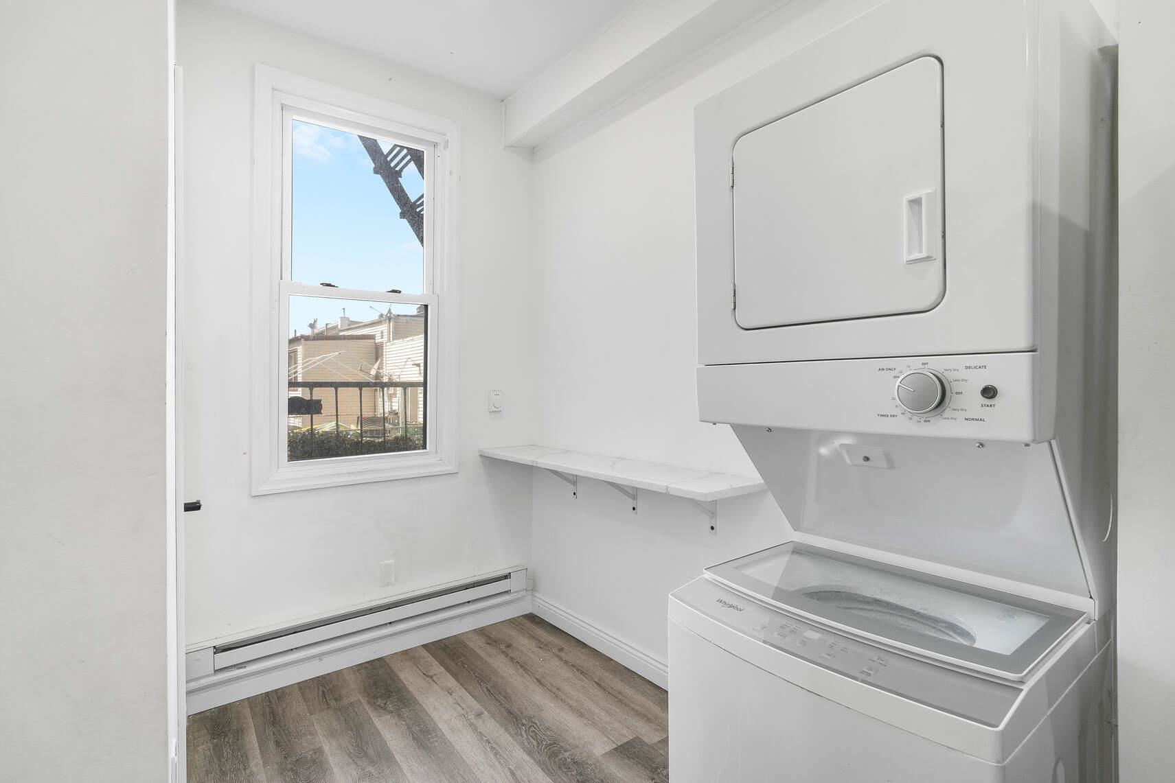 609 NEW YORK AVE - Photo 4