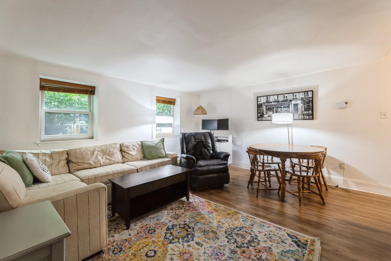 1016 WILLOW AVE - Photo 2