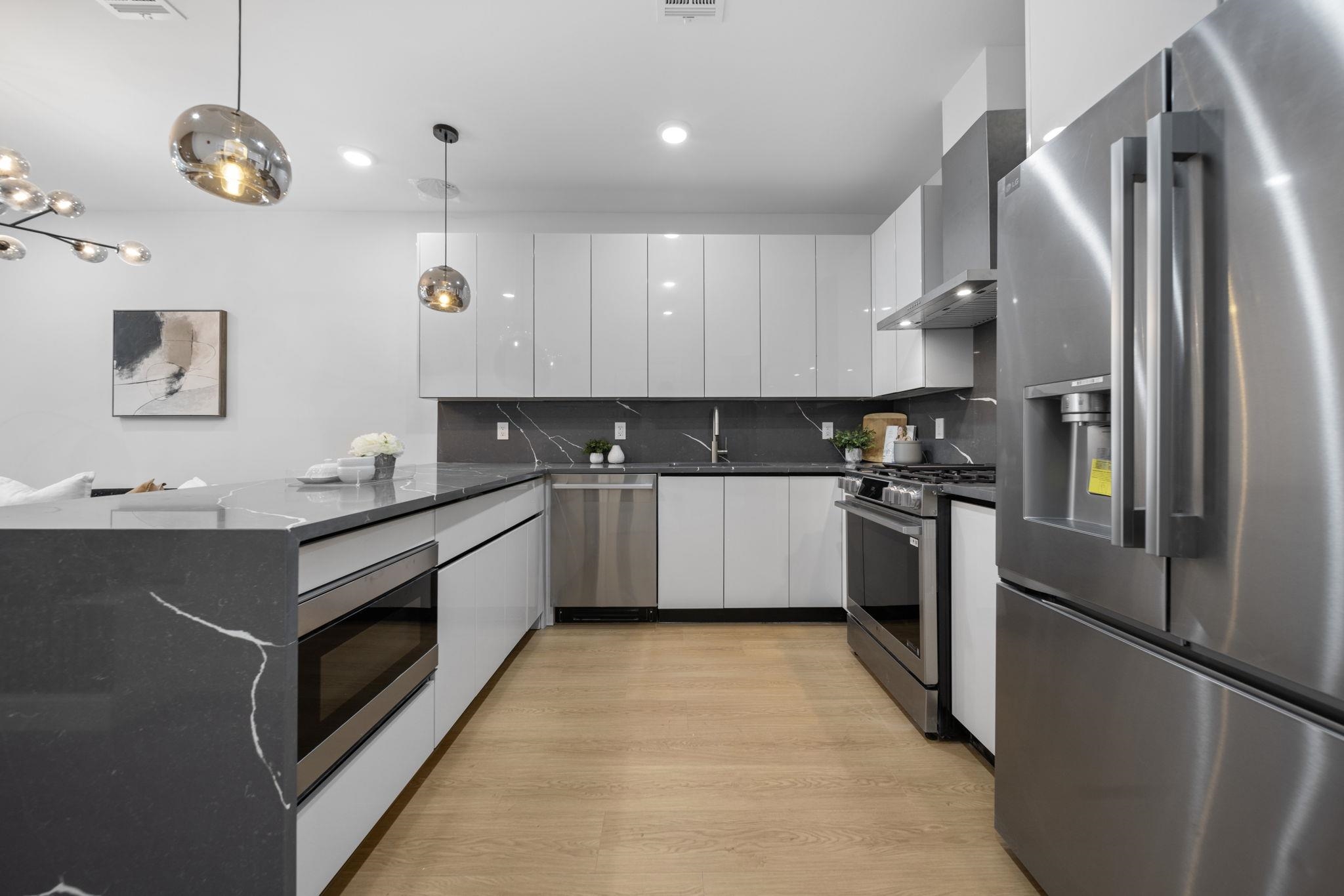 3447 JOHN F KENNEDY BLVD - Photo 2