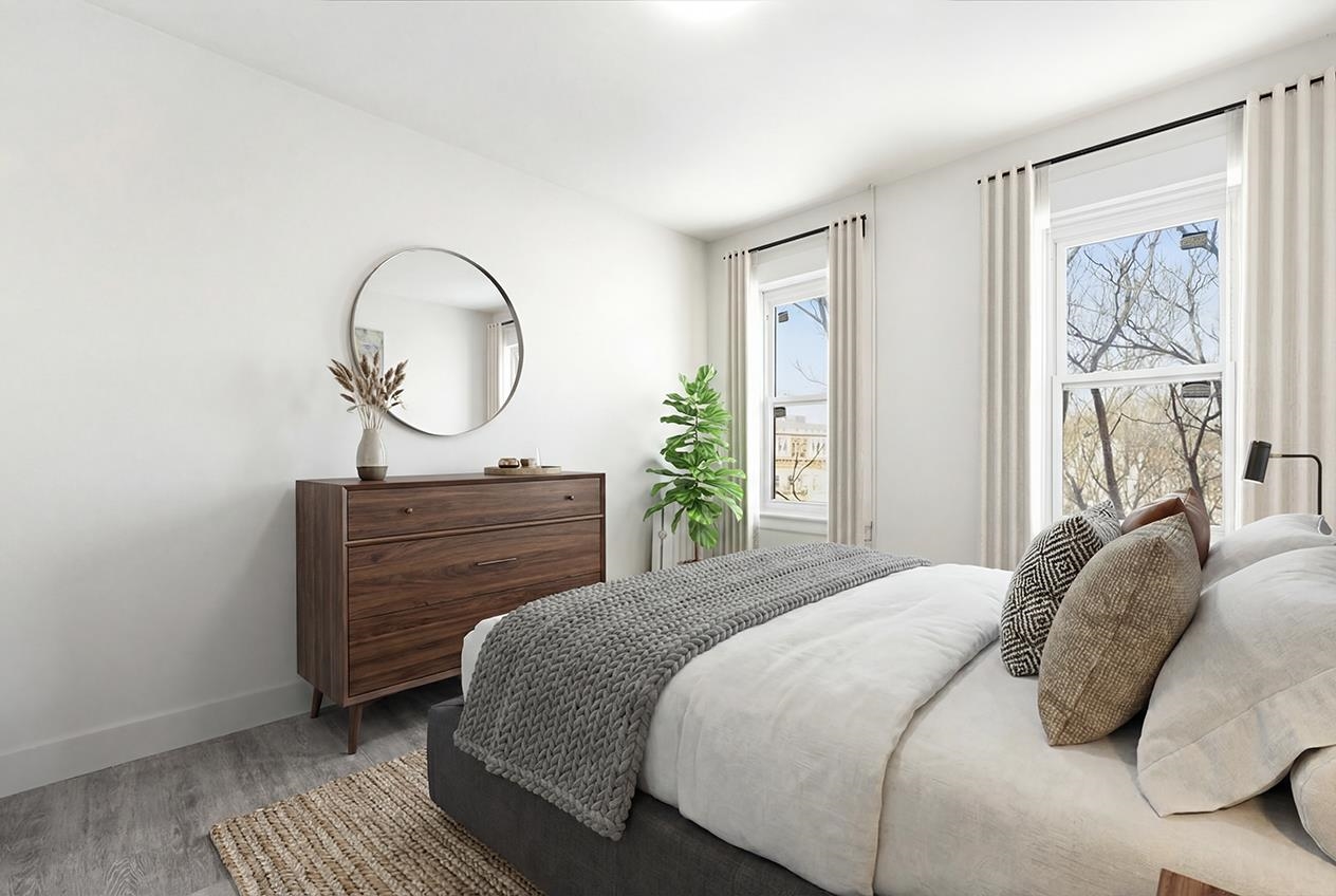 117 CORBIN AVE - Photo 5