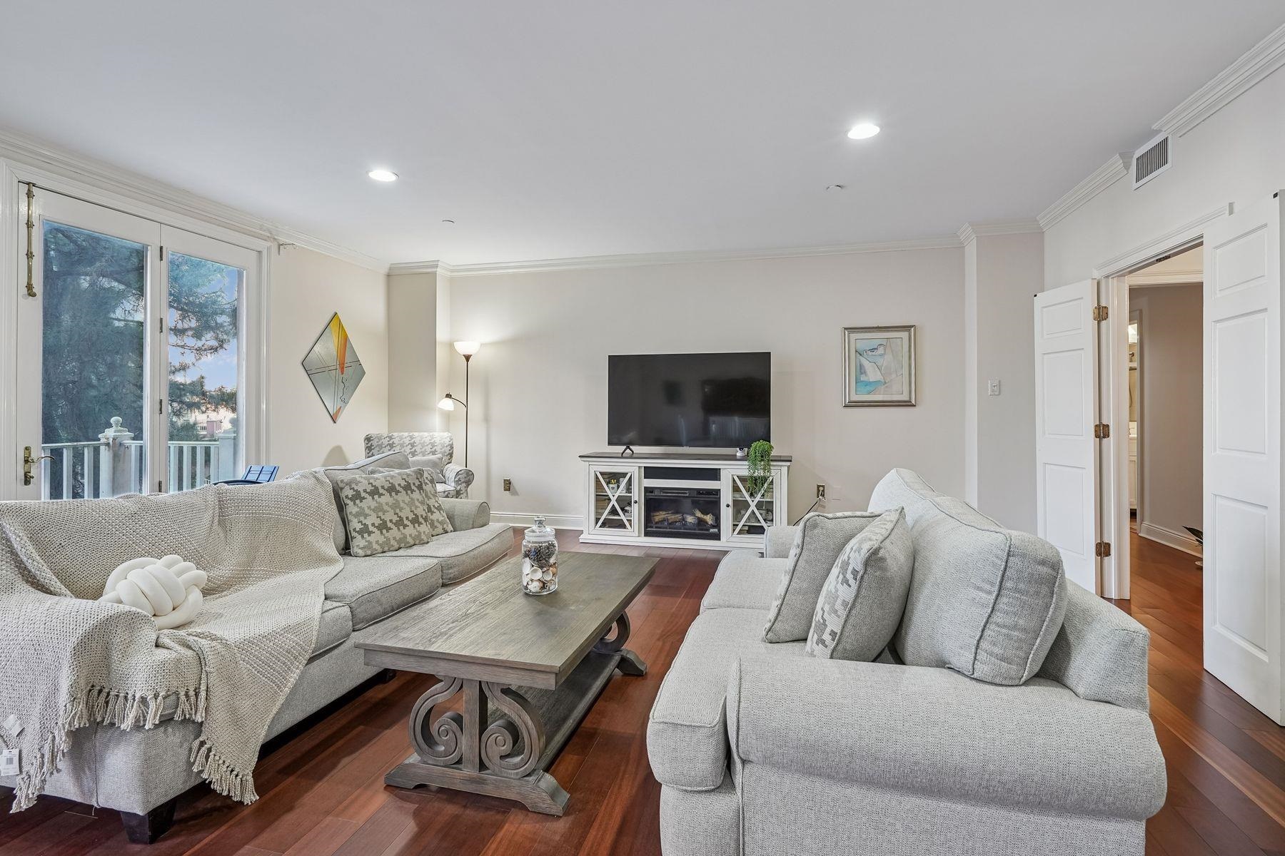 100 SHEARWATER CT EAST - Photo 4