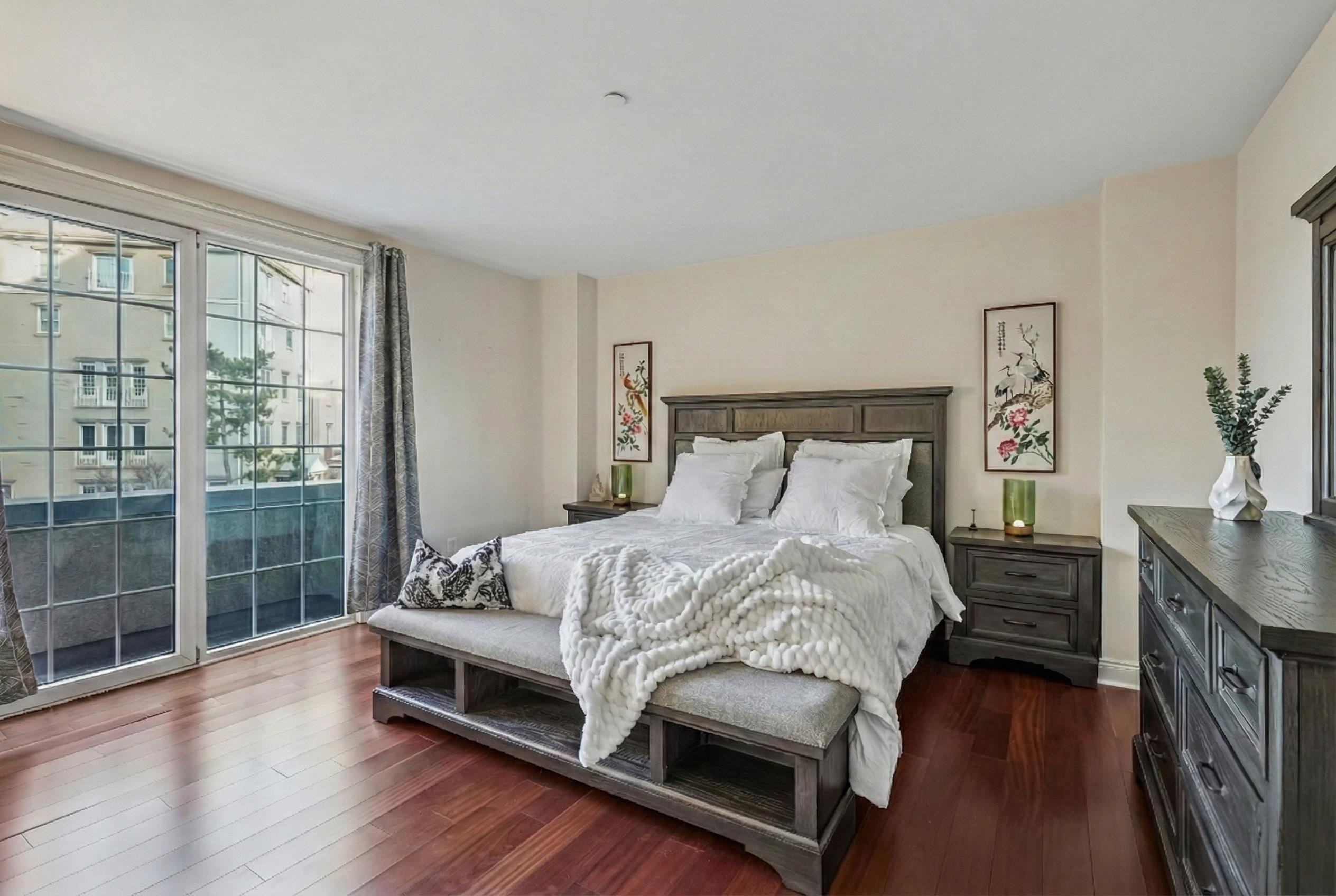 100 Shearwater Ct East 25