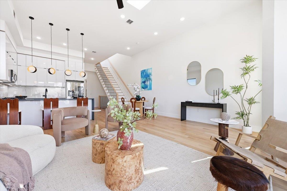 16 DWIGHT ST - Photo 3