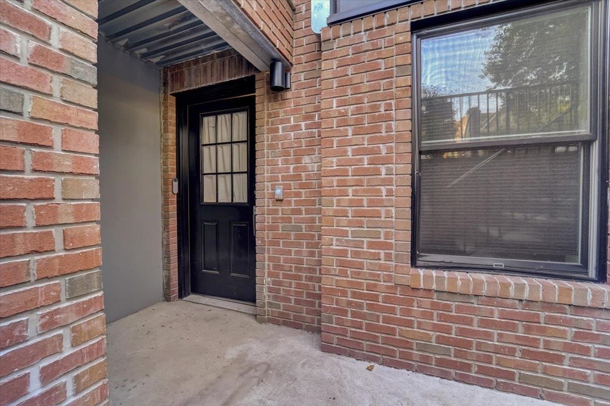 2765 KENNEDY BLVD - Photo 3