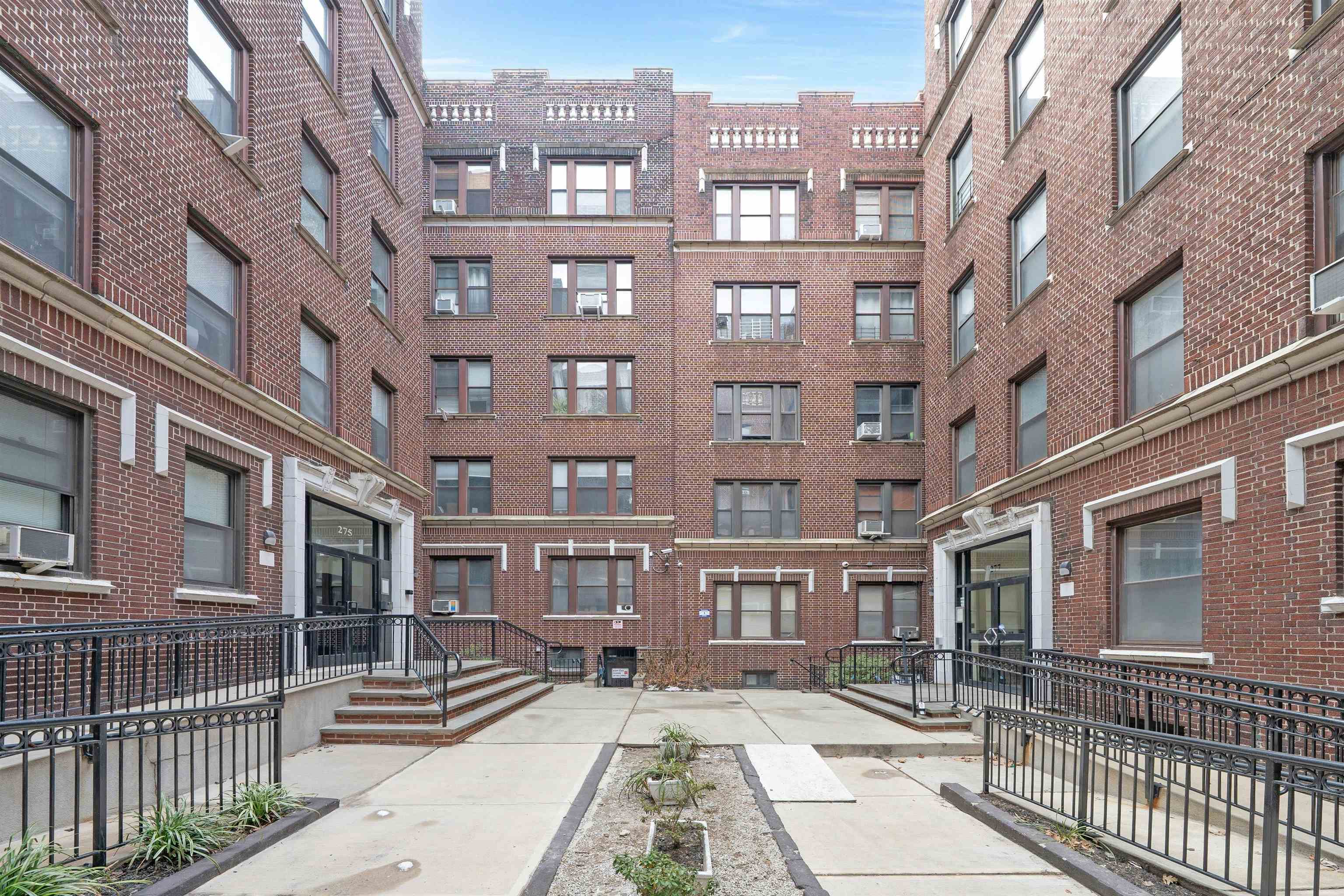 277 HARRISON AVE - Photo 1