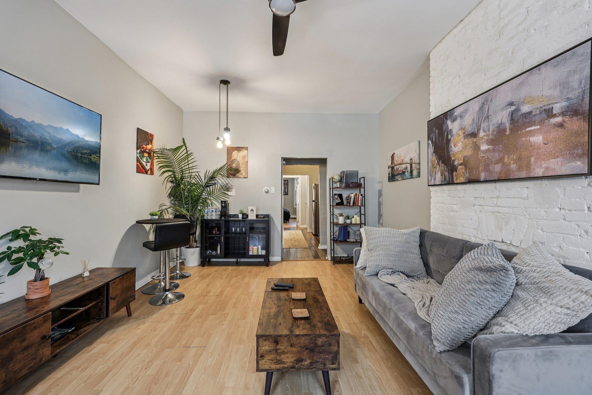 34 MADISON AVE - Photo 3