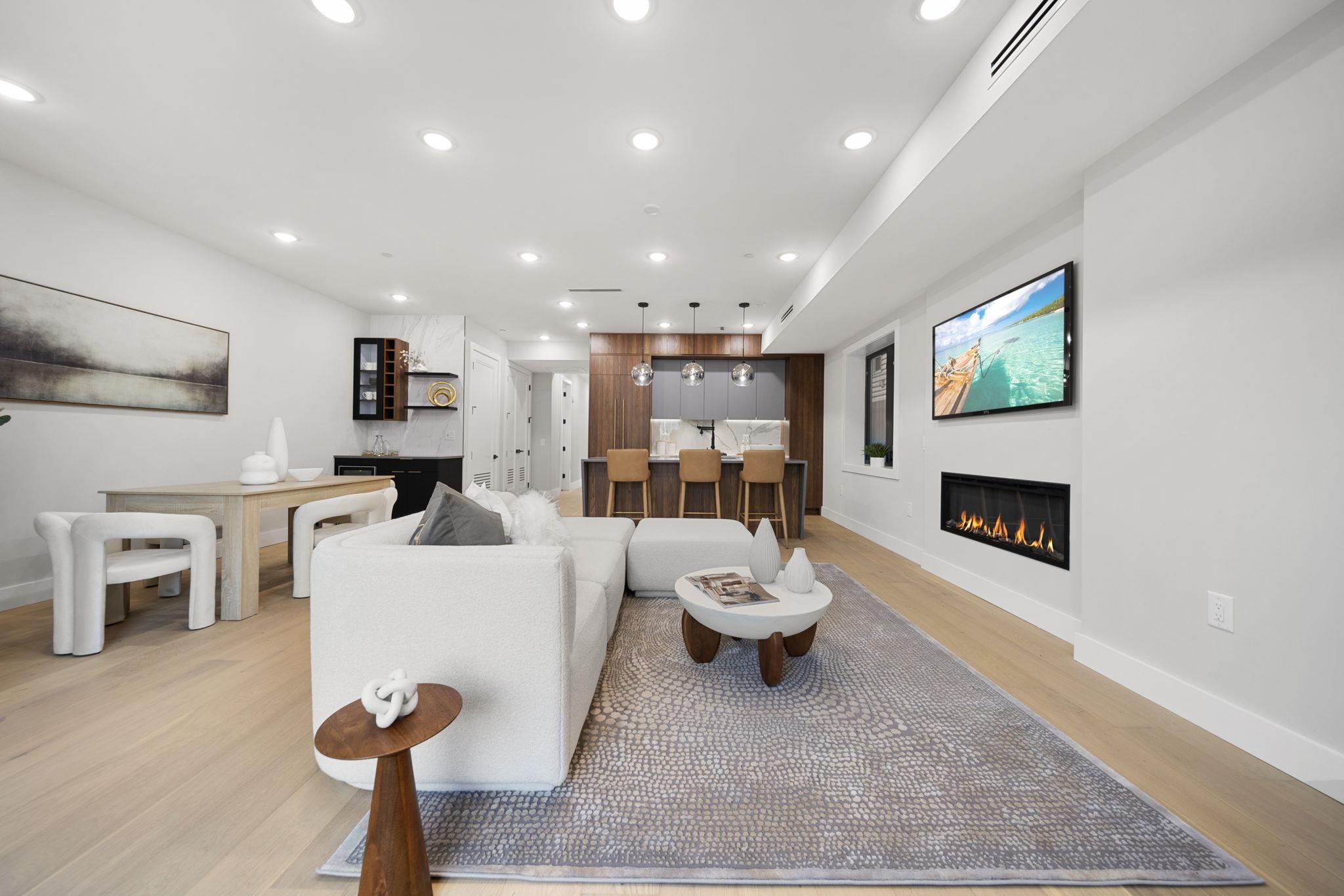 373 NEW YORK AVE - Photo 4