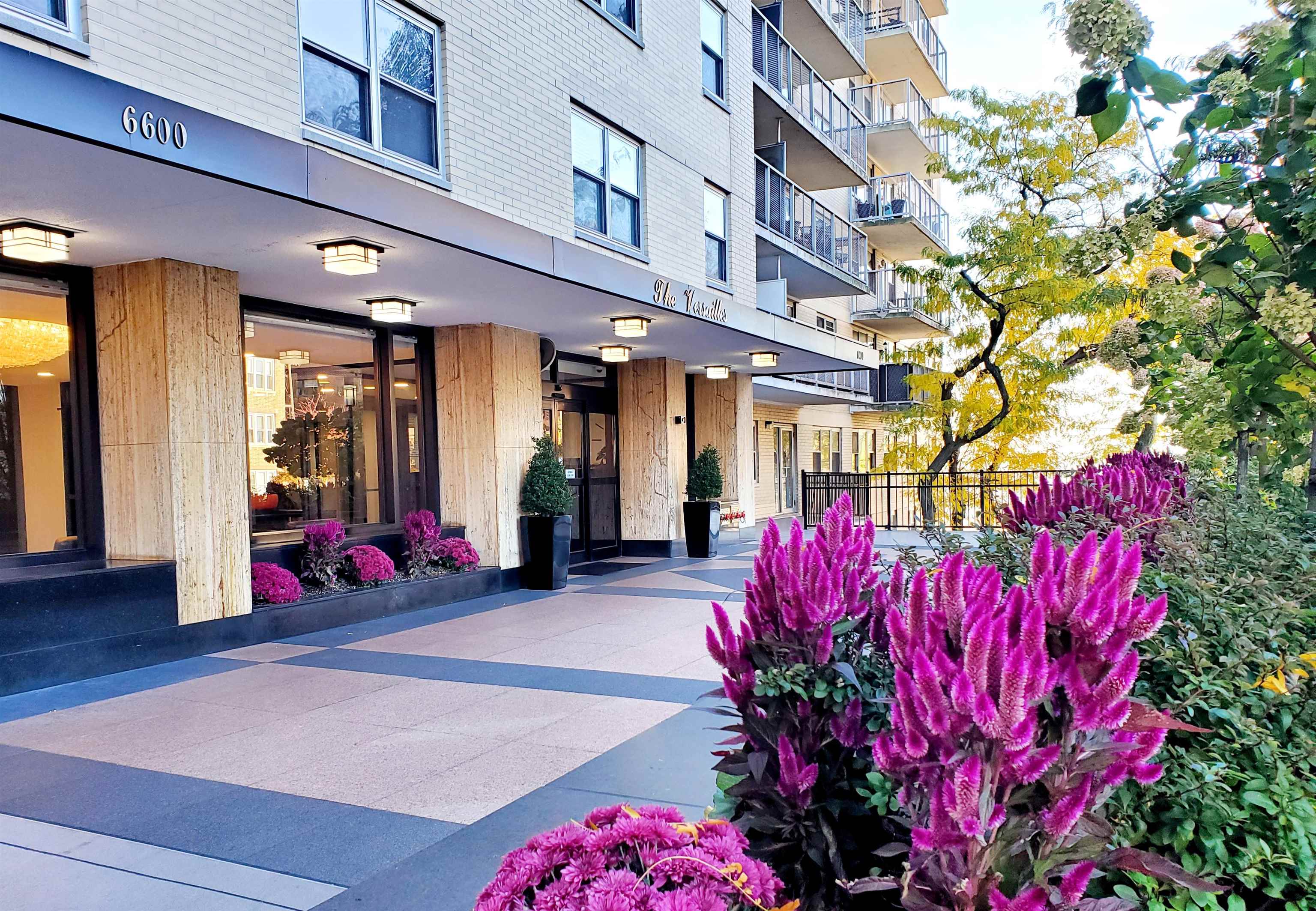 6600 BLVD EAST - Photo 1