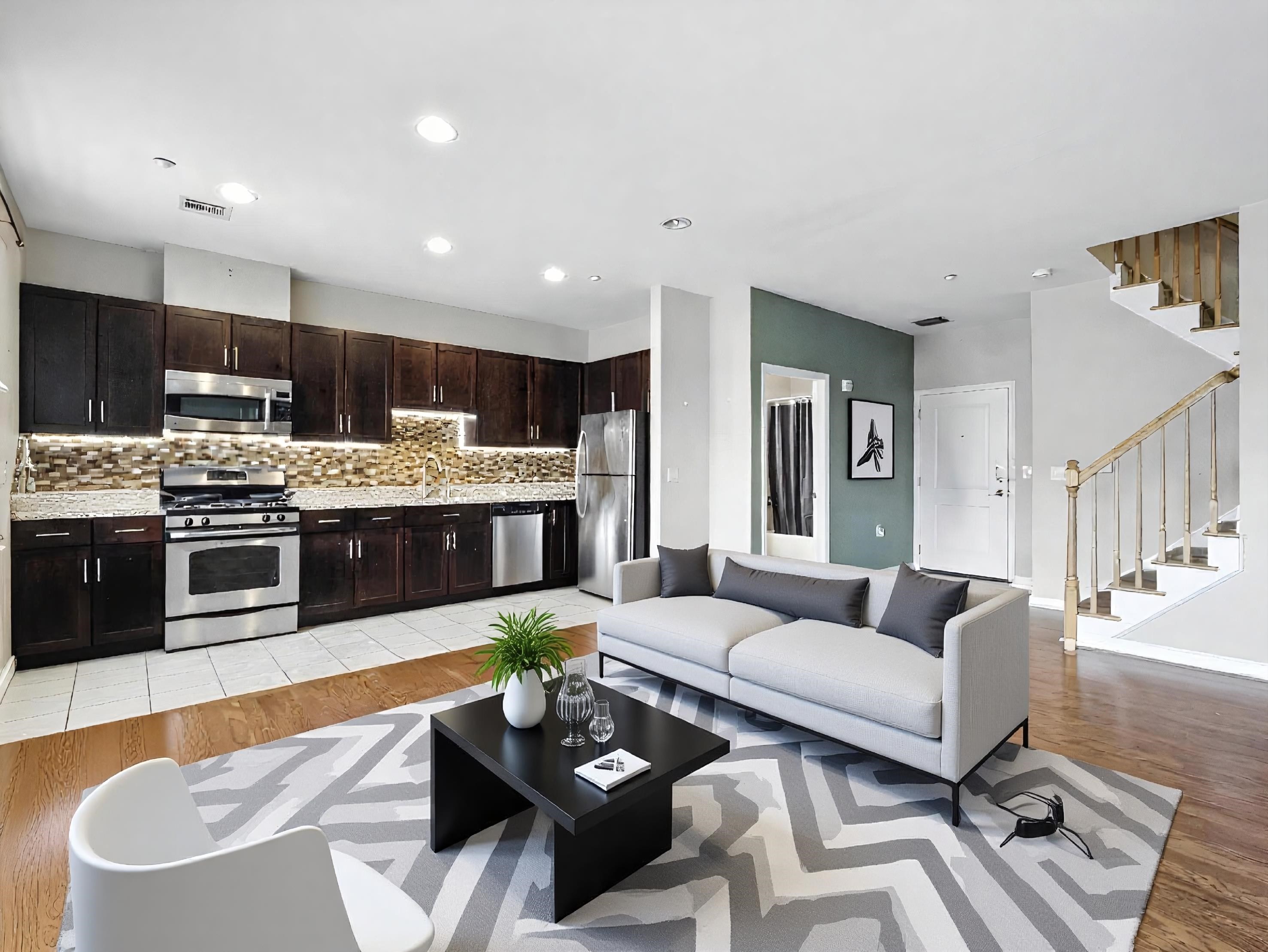 1209 SUMMIT AVE - Photo 1