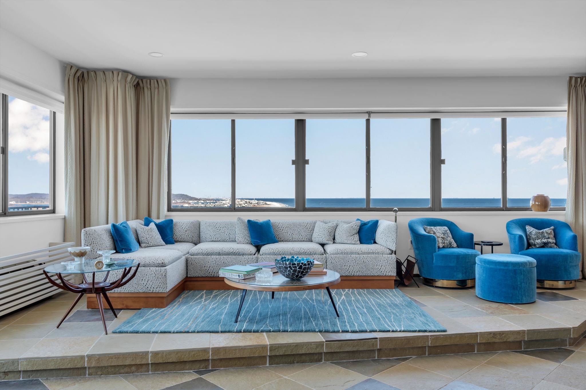 55 OCEAN AVE - Photo 3