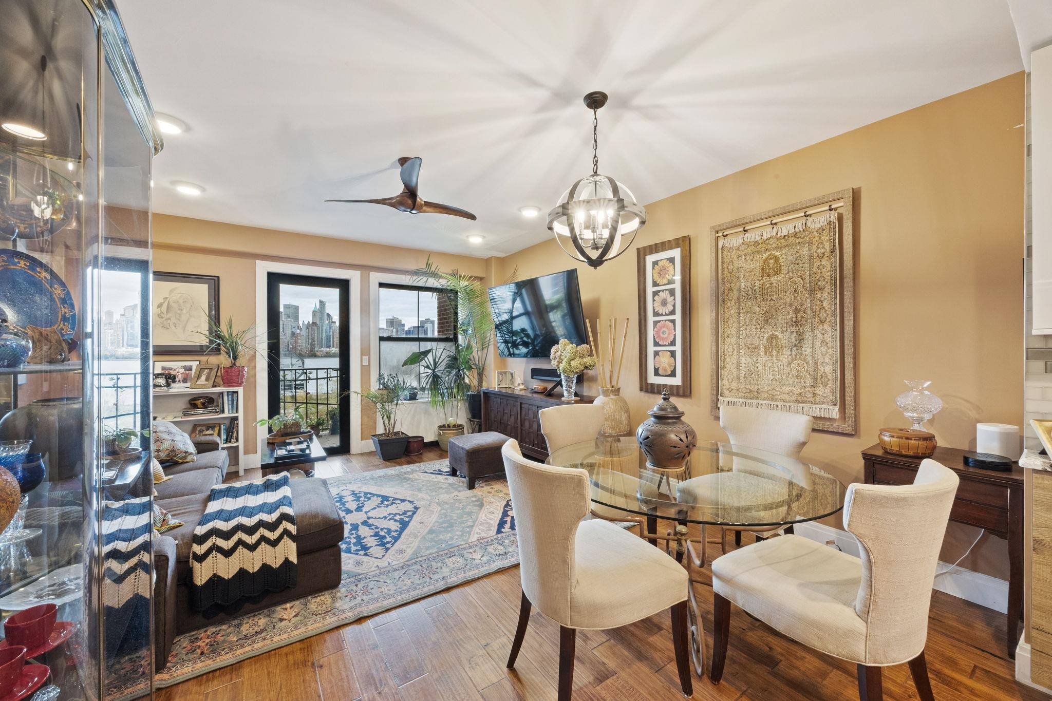 1 GREENE ST - Photo 2